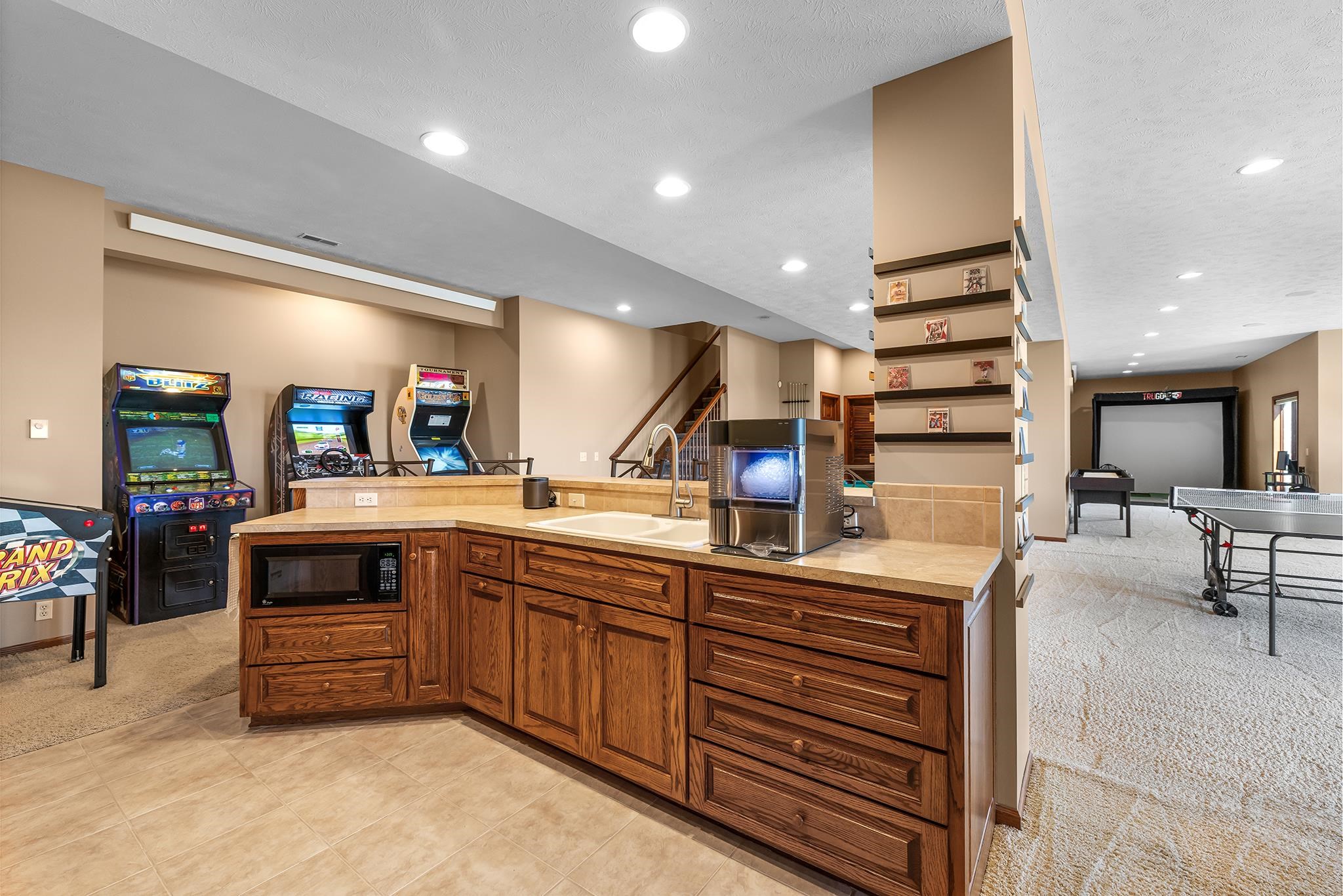 Omaha, Nebraska 68130, United States, 3 Bedrooms Bedrooms, ,3 BathroomsBathrooms,Residential,Active,126225