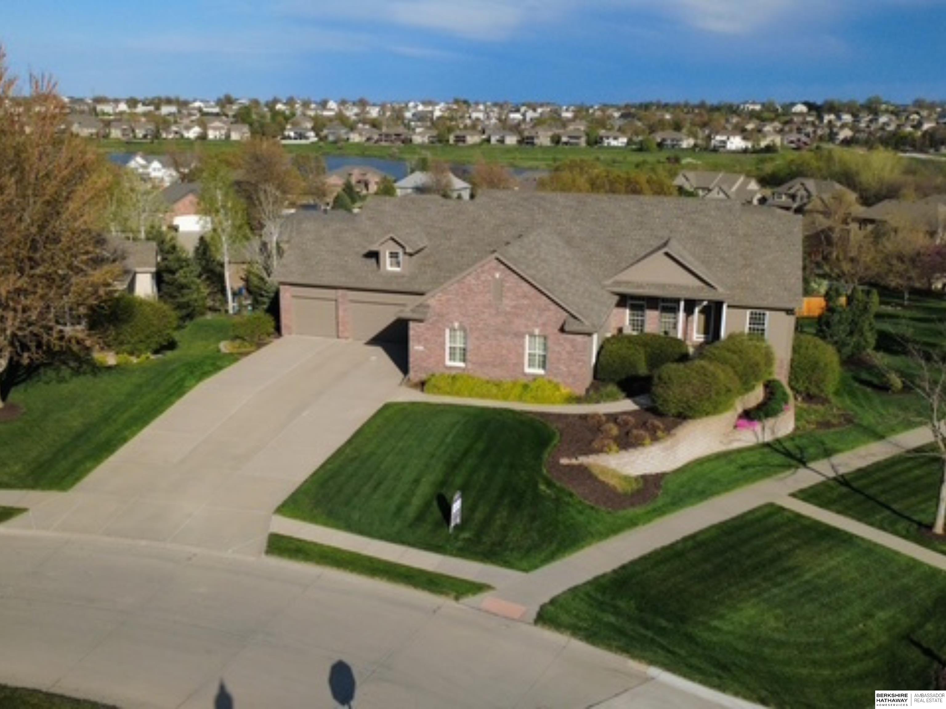 Omaha, Nebraska 68130, United States, 3 Bedrooms Bedrooms, ,3 BathroomsBathrooms,Residential,Active,126225