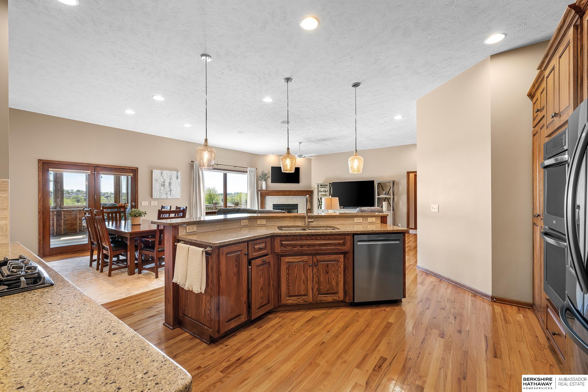 Omaha, Nebraska 68130, United States, 3 Bedrooms Bedrooms, ,3 BathroomsBathrooms,Residential,Active,126225