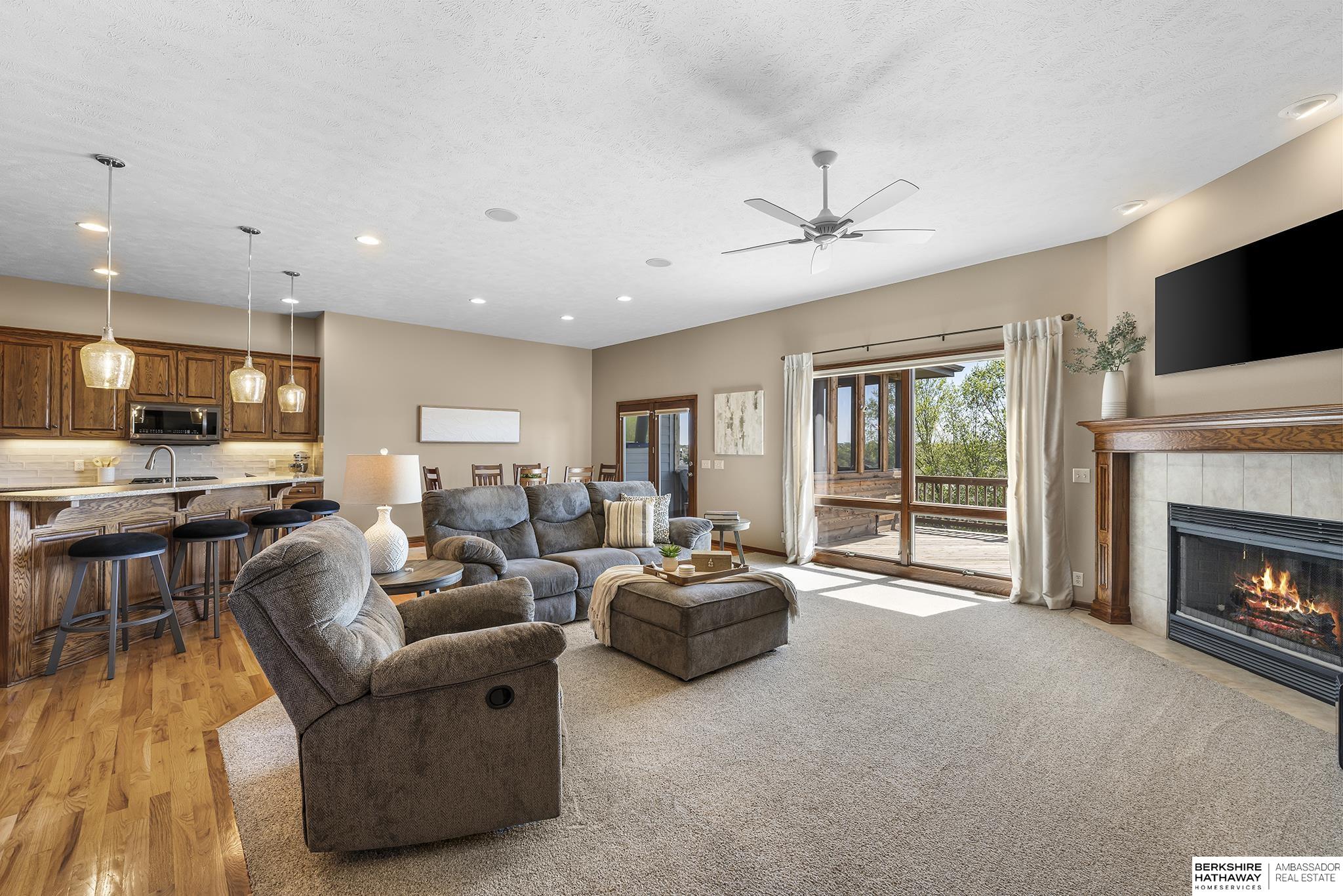 Omaha, Nebraska 68130, United States, 3 Bedrooms Bedrooms, ,3 BathroomsBathrooms,Residential,Active,126225