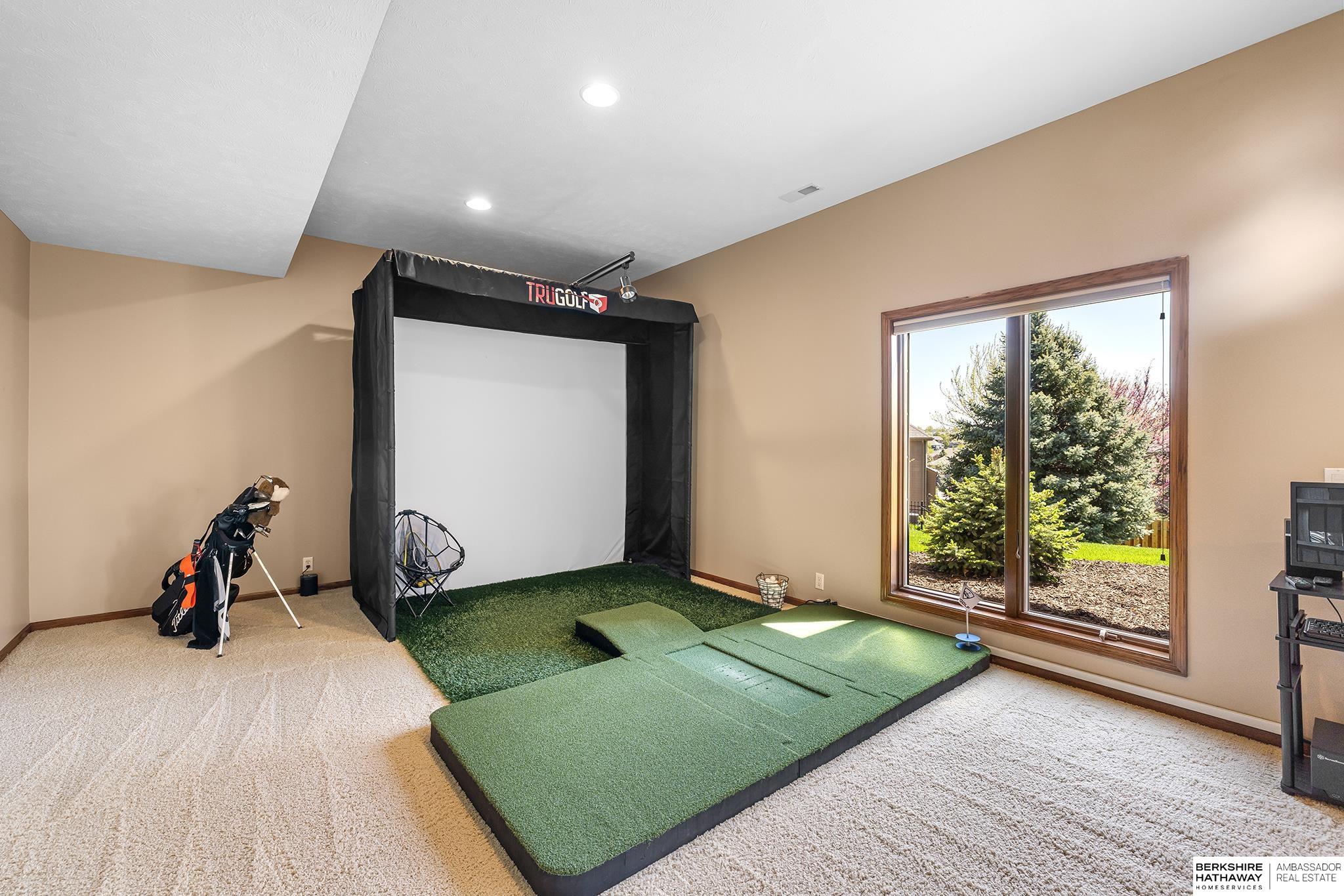 Omaha, Nebraska 68130, United States, 3 Bedrooms Bedrooms, ,3 BathroomsBathrooms,Residential,Active,126225