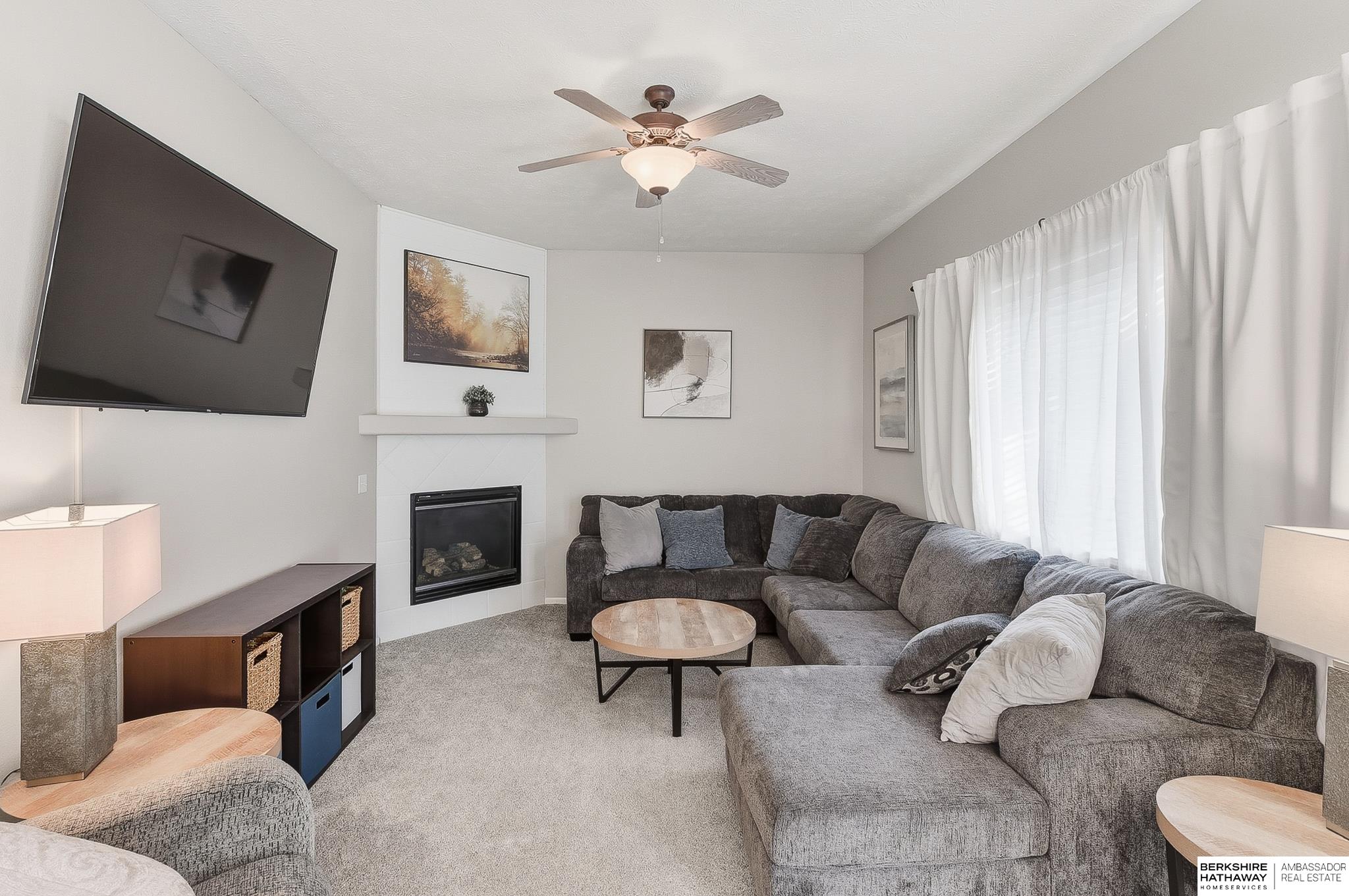 Omaha, Nebraska 68135, United States, 3 Bedrooms Bedrooms, ,3 BathroomsBathrooms,Residential,Active,233354