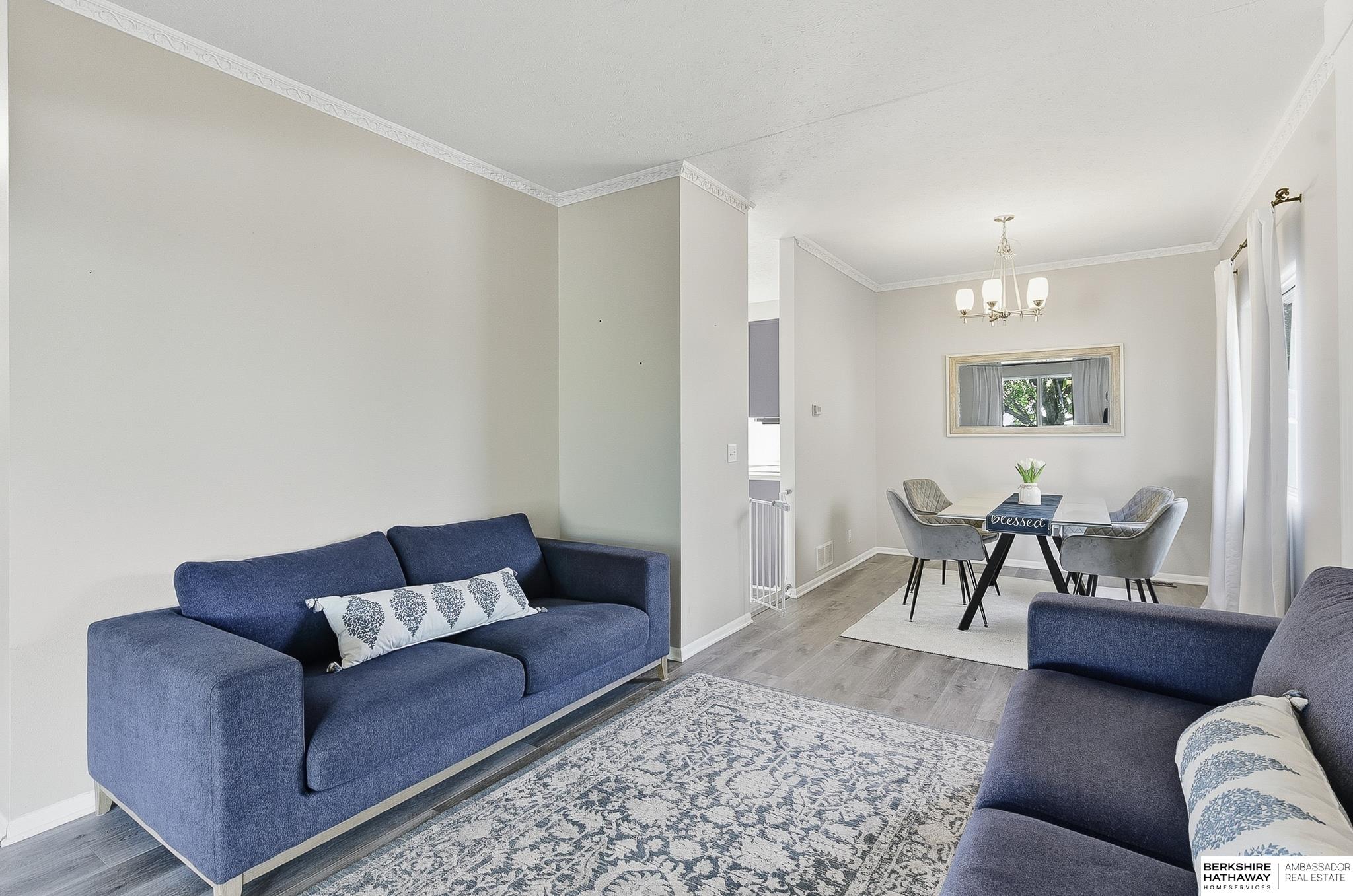 Omaha, Nebraska 68135, United States, 3 Bedrooms Bedrooms, ,3 BathroomsBathrooms,Residential,Active,233354