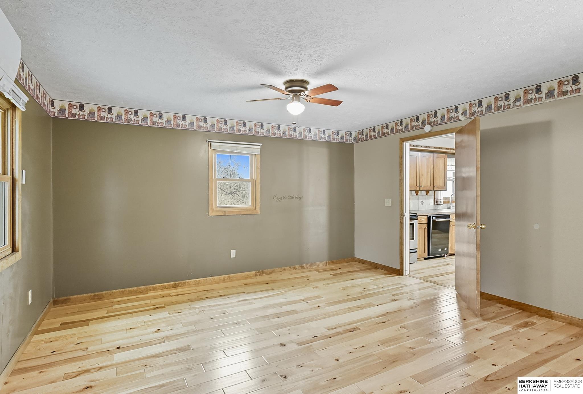 Arlington, Nebraska 68002, United States, 5 Bedrooms Bedrooms, ,2 BathroomsBathrooms,Residential,Active,207499