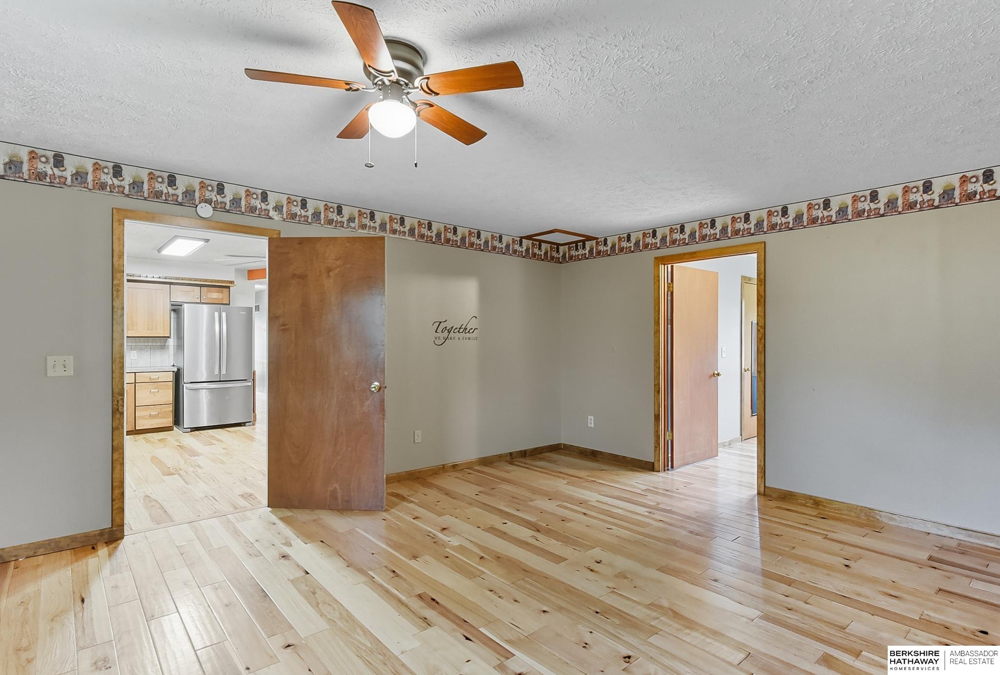 Arlington, Nebraska 68002, United States, 5 Bedrooms Bedrooms, ,2 BathroomsBathrooms,Residential,Active,207499