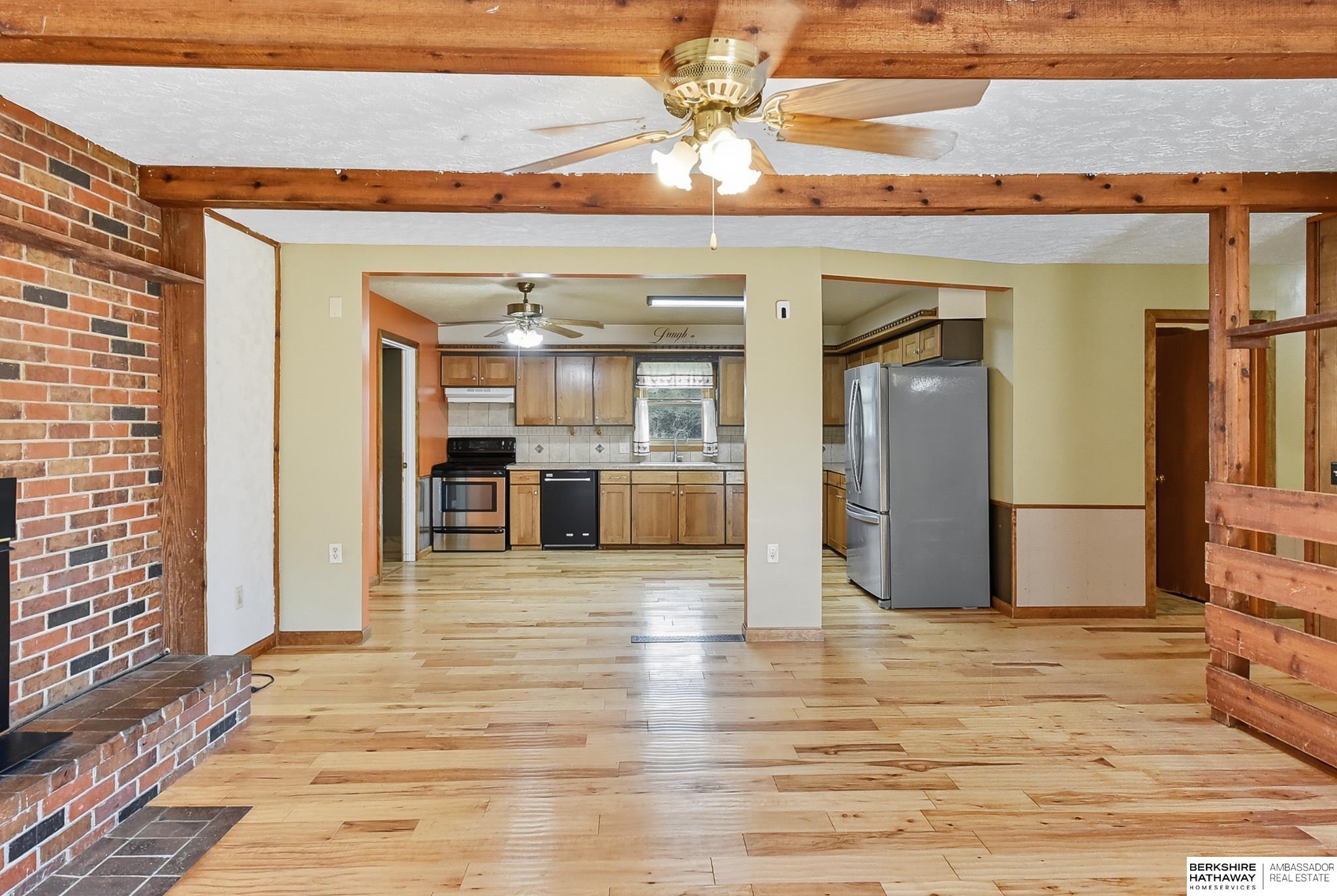 Arlington, Nebraska 68002, United States, 5 Bedrooms Bedrooms, ,2 BathroomsBathrooms,Residential,Active,207499