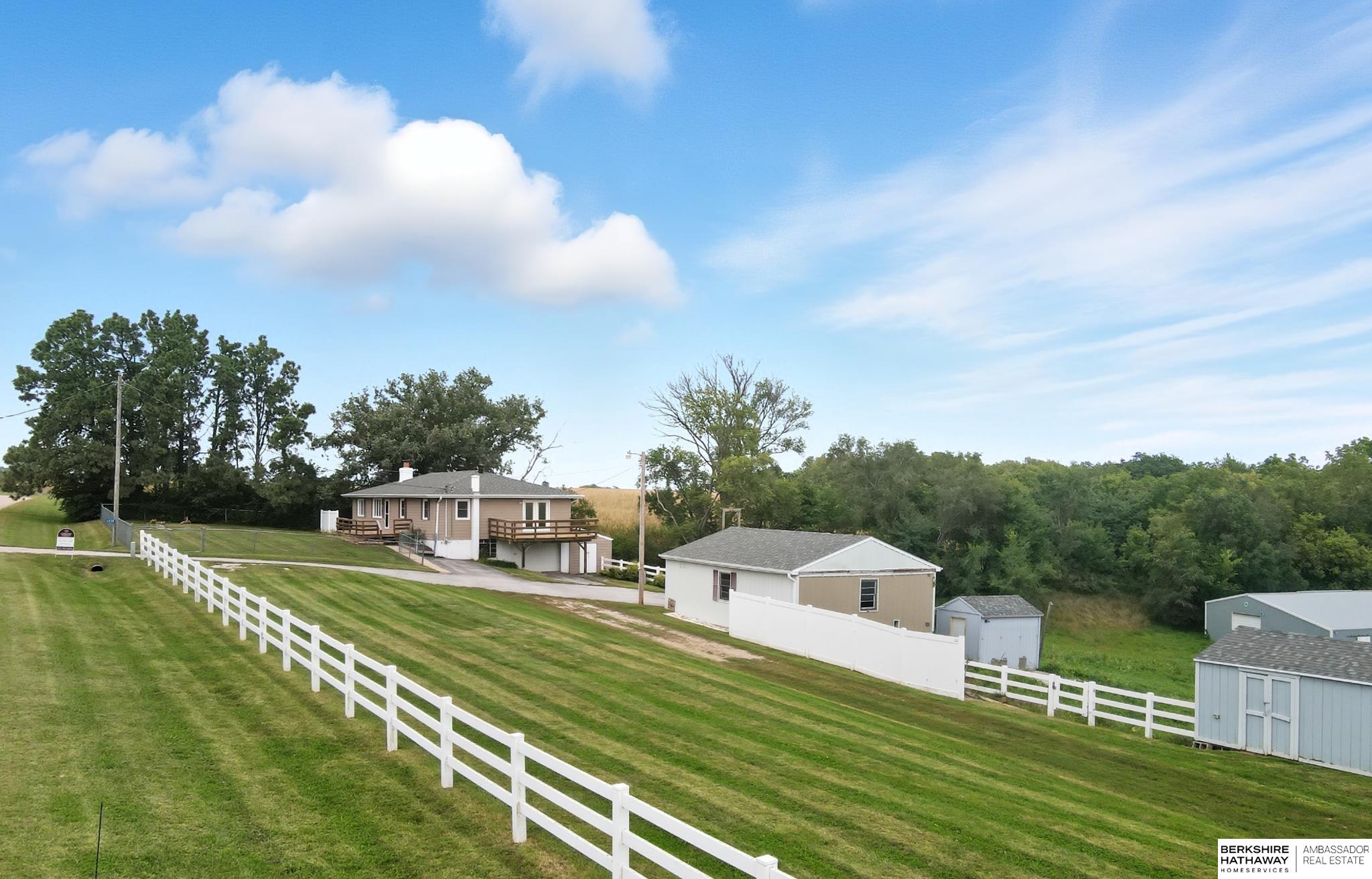 Arlington, Nebraska 68002, United States, 5 Bedrooms Bedrooms, ,2 BathroomsBathrooms,Residential,Active,207499