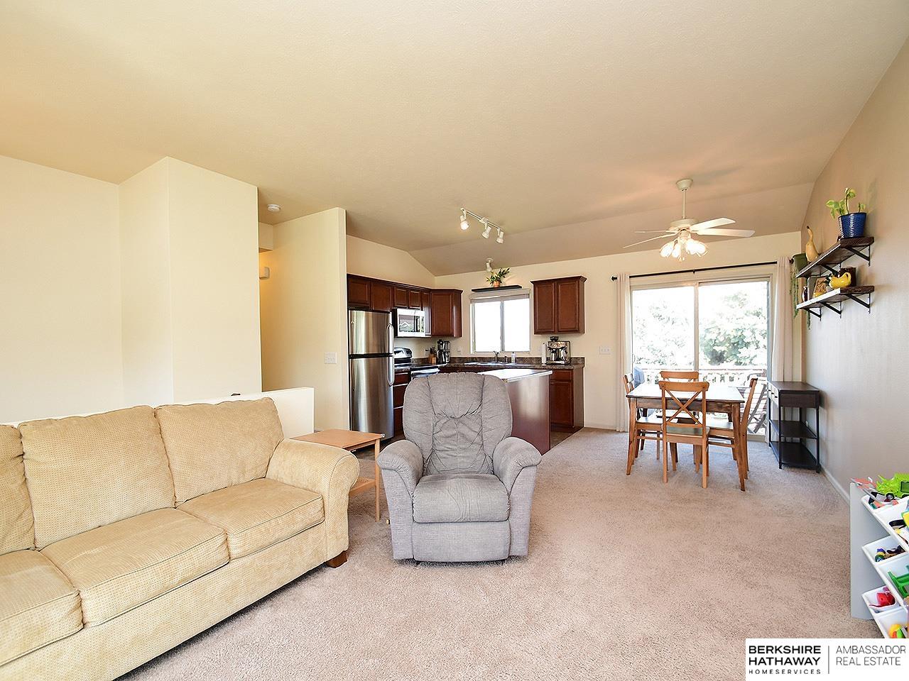 Elkhorn, Nebraska 68022, United States, 3 Bedrooms Bedrooms, ,2 BathroomsBathrooms,Residential,Pending,131220