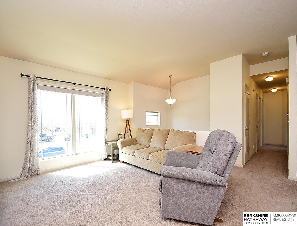 Elkhorn, Nebraska 68022, United States, 3 Bedrooms Bedrooms, ,2 BathroomsBathrooms,Residential,Pending,131220