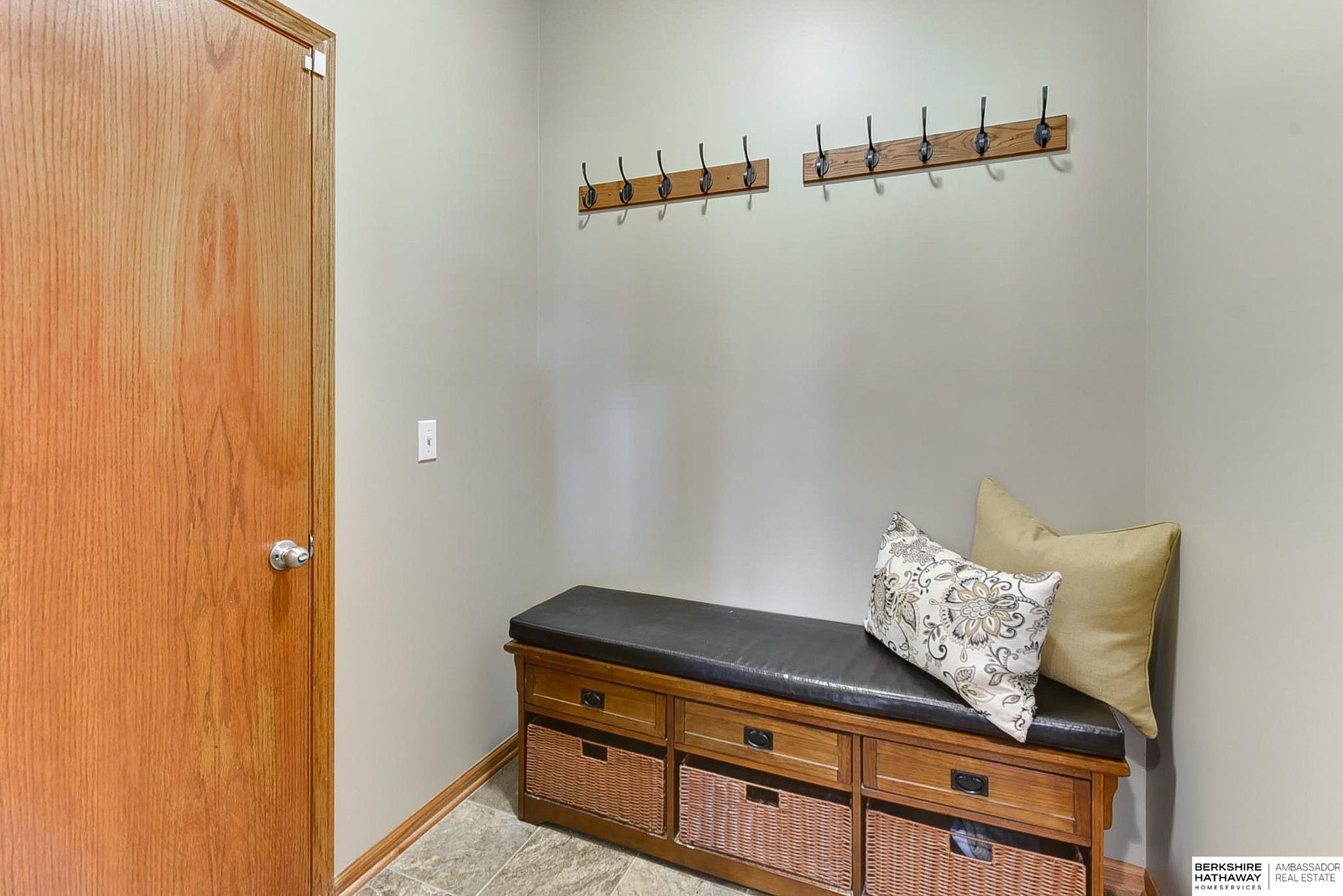 Omaha, Nebraska 68130, United States, 3 Bedrooms Bedrooms, ,3 BathroomsBathrooms,Residential,Active,111590