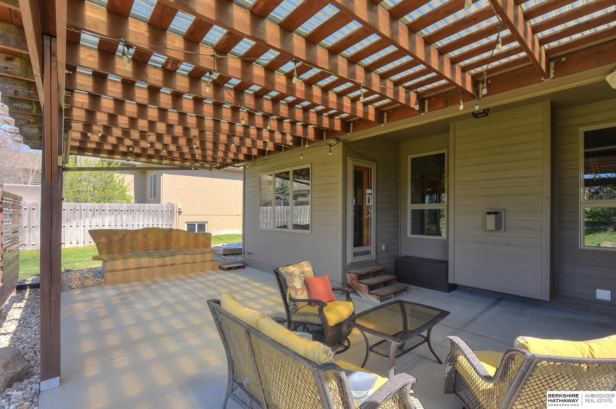 Omaha, Nebraska 68130, United States, 3 Bedrooms Bedrooms, ,3 BathroomsBathrooms,Residential,Active,111590