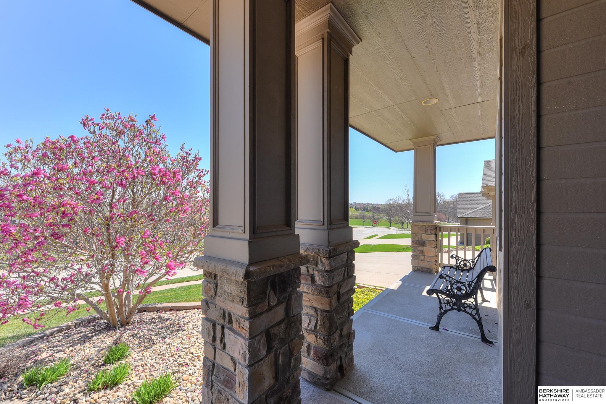 Omaha, Nebraska 68130, United States, 3 Bedrooms Bedrooms, ,3 BathroomsBathrooms,Residential,Active,111590