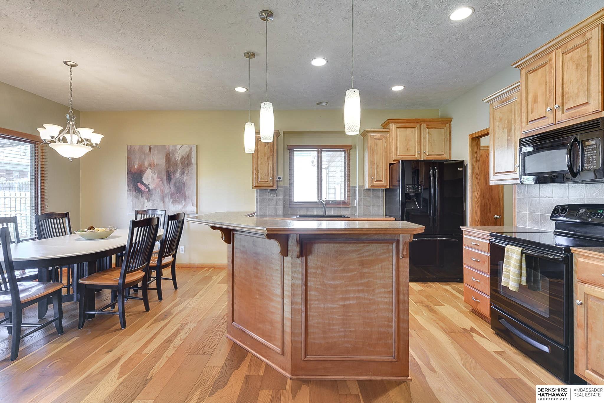 Omaha, Nebraska 68130, United States, 3 Bedrooms Bedrooms, ,3 BathroomsBathrooms,Residential,Active,111590