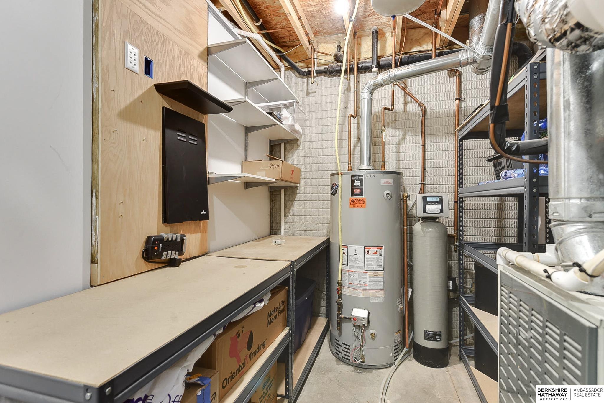 Omaha, Nebraska 68130, United States, 3 Bedrooms Bedrooms, ,3 BathroomsBathrooms,Residential,Active,111590