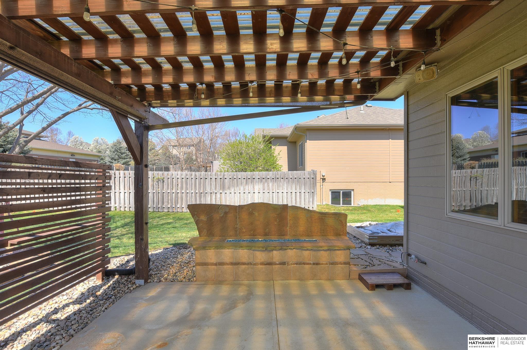 Omaha, Nebraska 68130, United States, 3 Bedrooms Bedrooms, ,3 BathroomsBathrooms,Residential,Active,111590