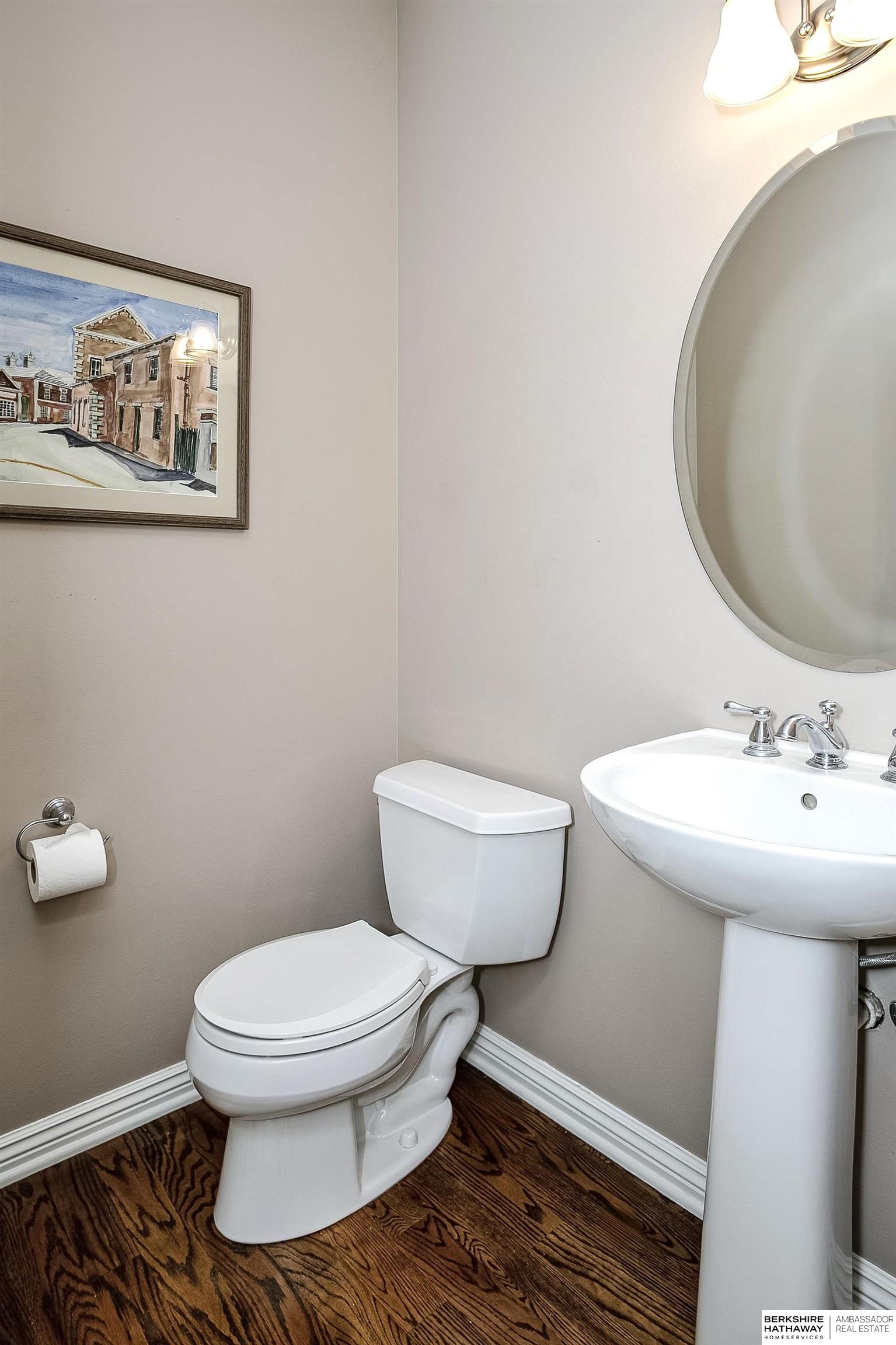 Omaha, Nebraska 68116, United States, 5 Bedrooms Bedrooms, ,4 BathroomsBathrooms,Residential,Active,220771