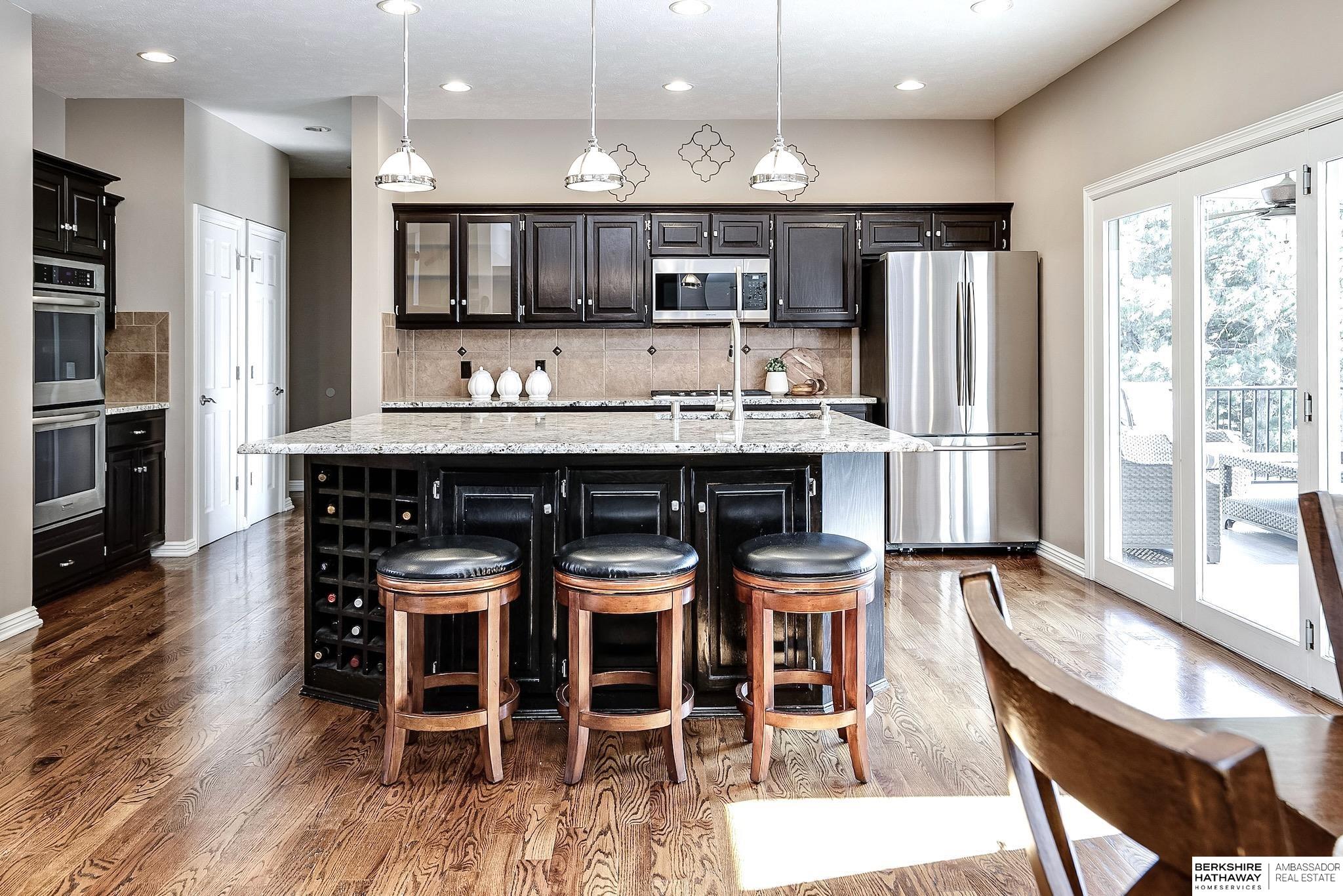 Omaha, Nebraska 68116, United States, 5 Bedrooms Bedrooms, ,4 BathroomsBathrooms,Residential,Active,220771