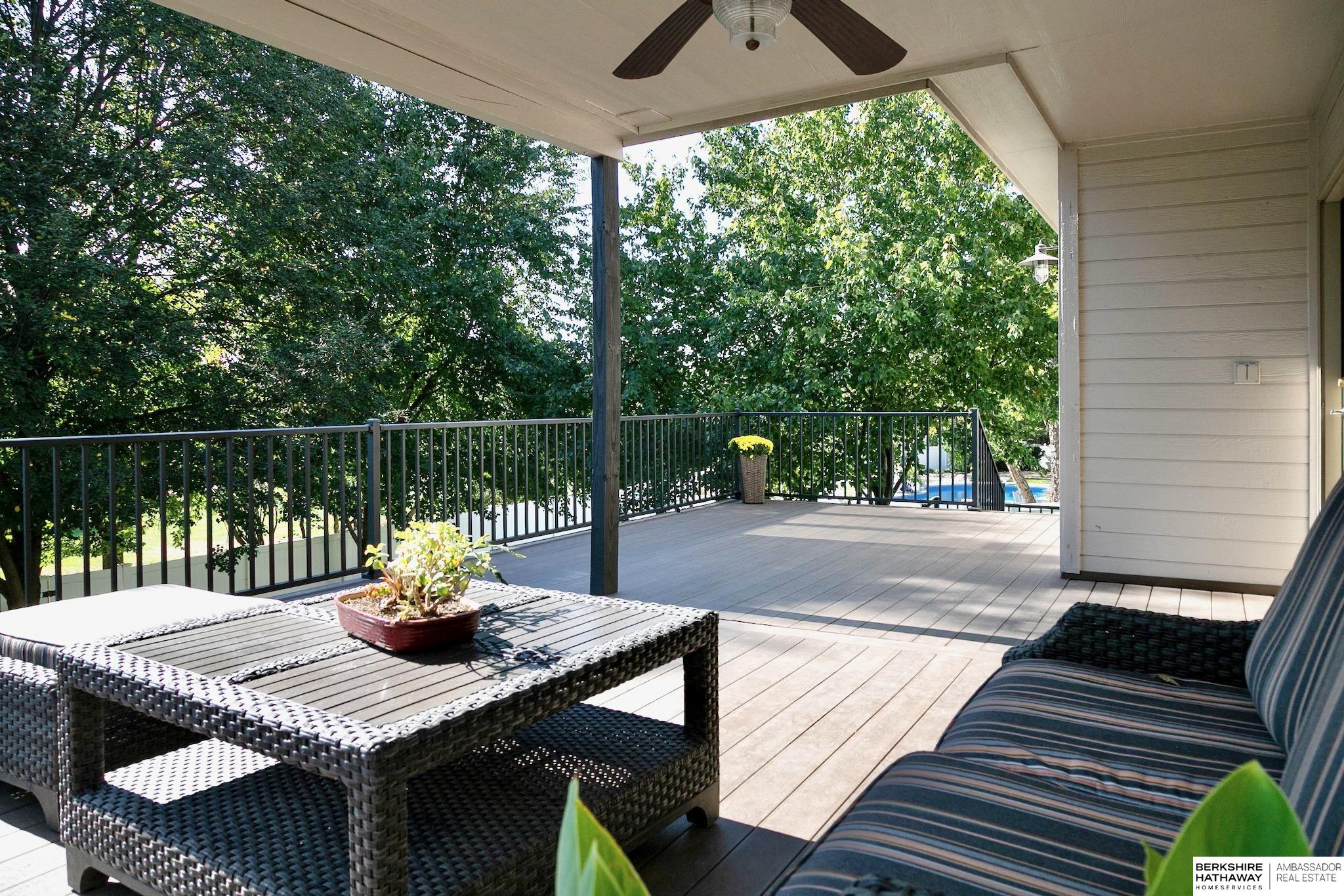 Omaha, Nebraska 68116, United States, 5 Bedrooms Bedrooms, ,4 BathroomsBathrooms,Residential,Active,220771