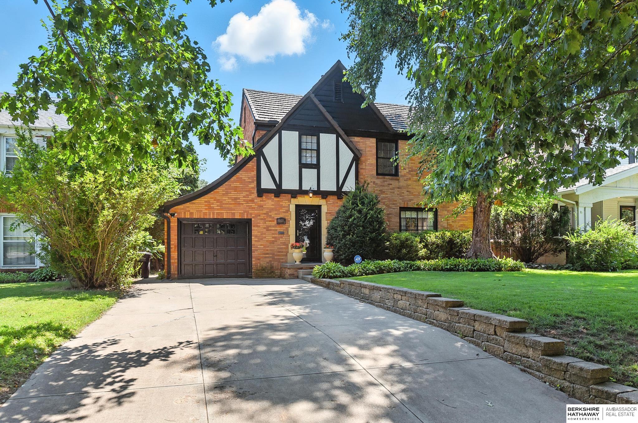 Omaha, Nebraska 68132, United States, 3 Bedrooms Bedrooms, ,2 BathroomsBathrooms,Residential,Pending,182905