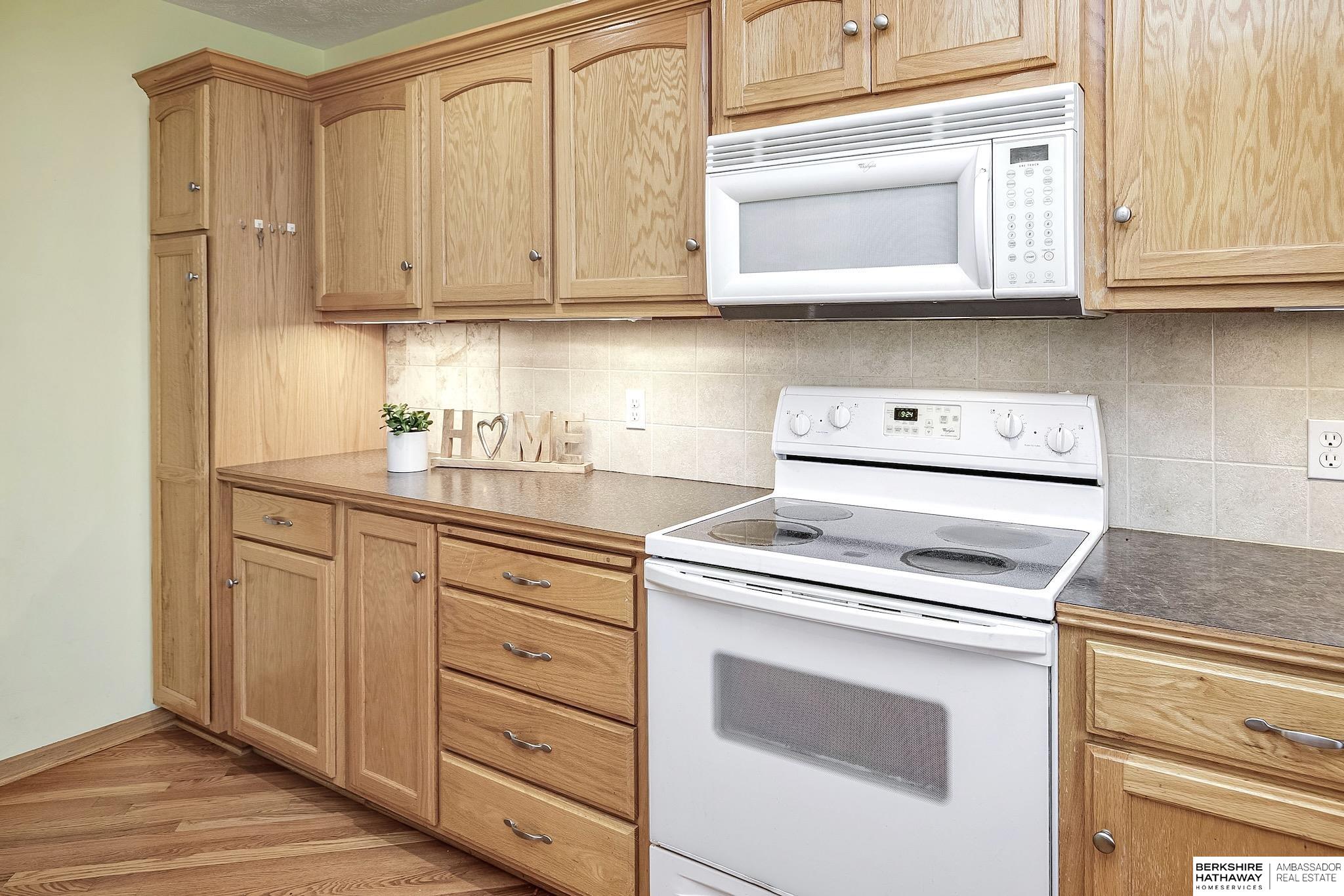 Gretna, Nebraska 68028, United States, 4 Bedrooms Bedrooms, ,3 BathroomsBathrooms,Residential,Active,187391