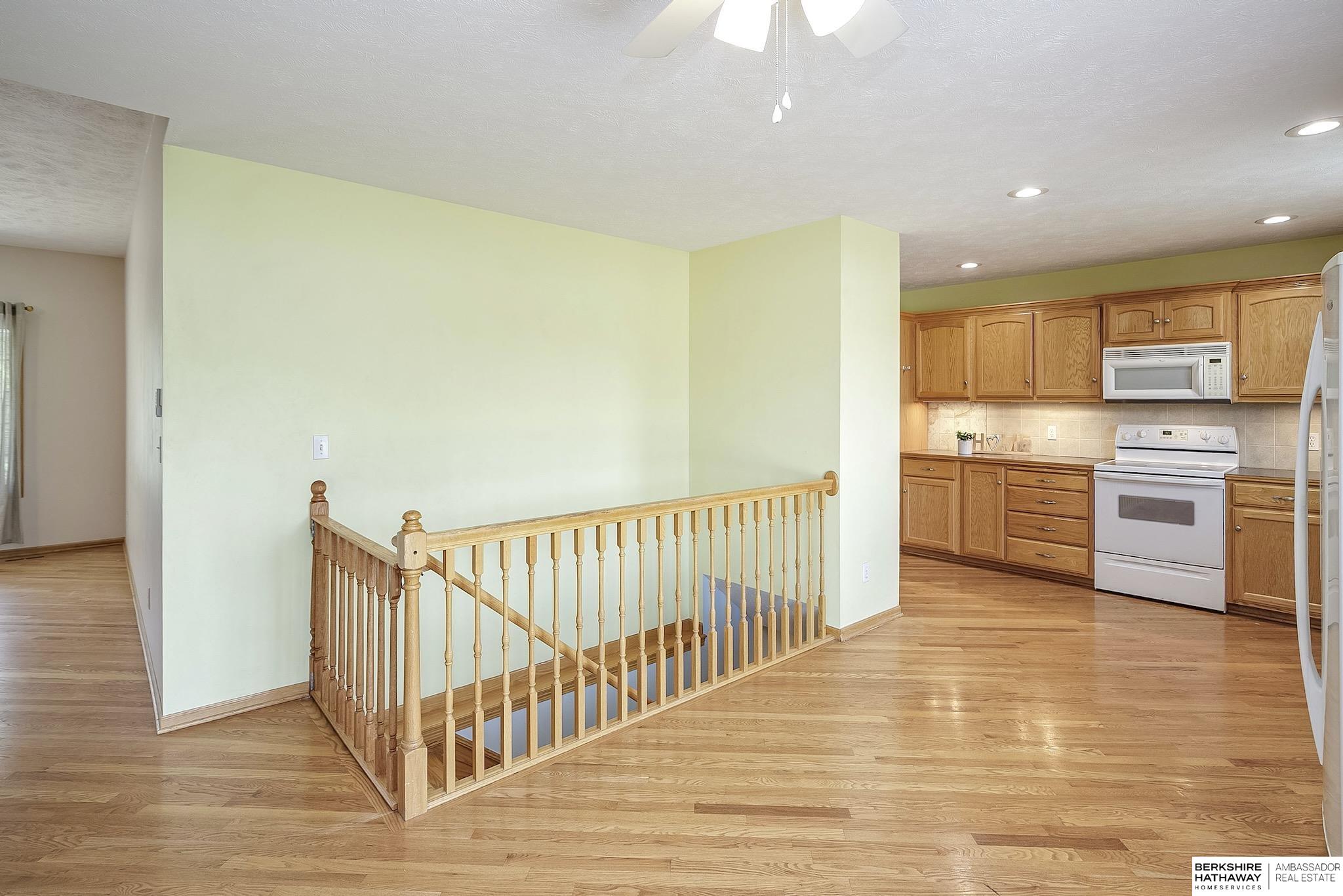 Gretna, Nebraska 68028, United States, 4 Bedrooms Bedrooms, ,3 BathroomsBathrooms,Residential,Active,187391