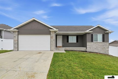 Photo of 4230 W Rebecca Lane, Lincoln, NE 68528 (MLS # 22533795)