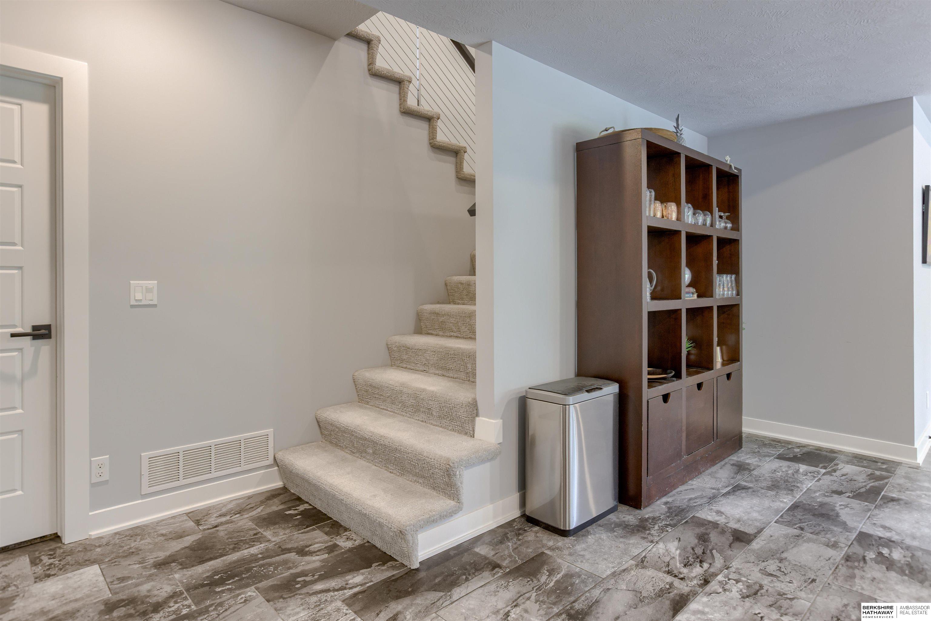 Omaha, Nebraska 68136, United States, 4 Bedrooms Bedrooms, ,3 BathroomsBathrooms,Residential,Active,146292