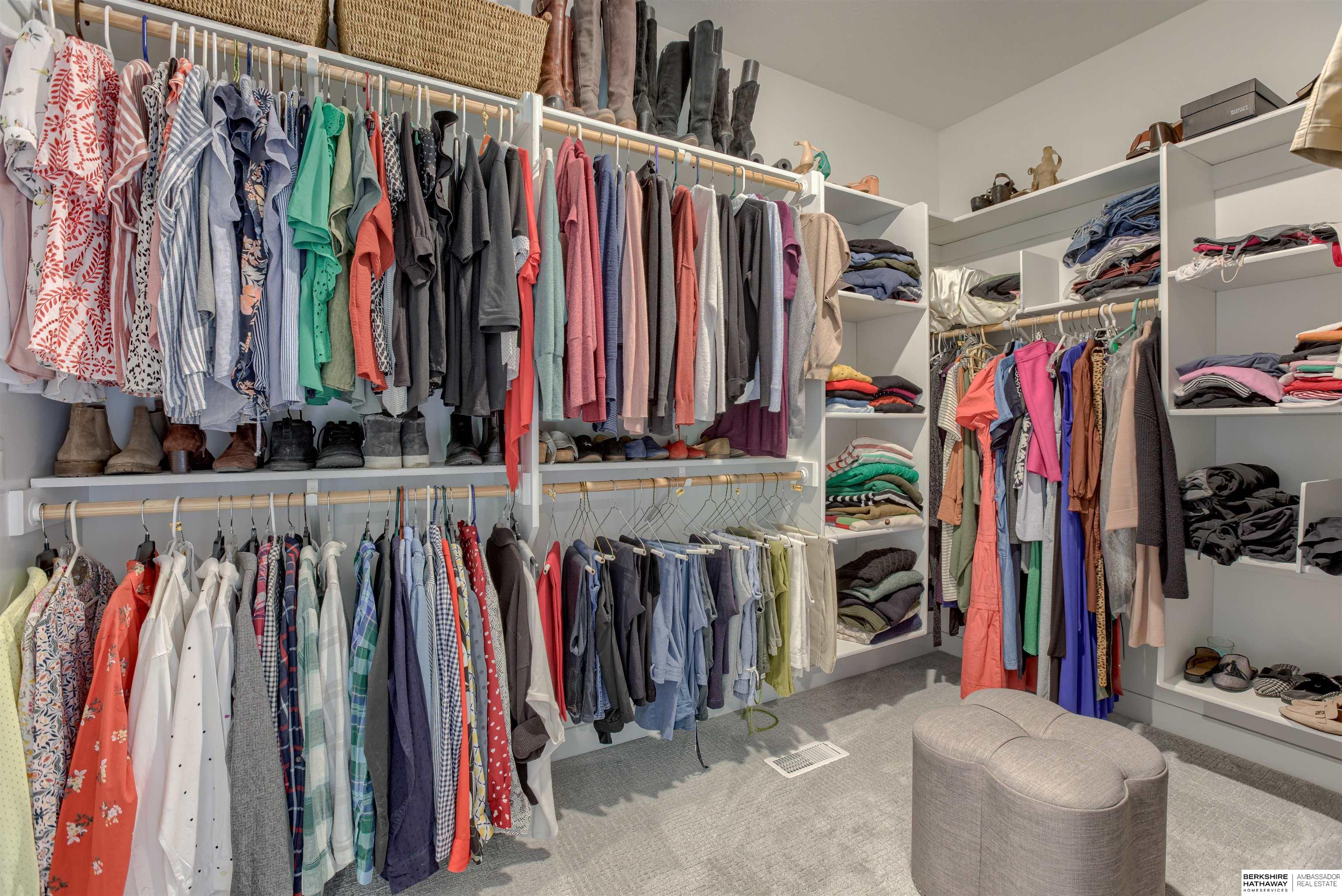 Omaha, Nebraska 68136, United States, 4 Bedrooms Bedrooms, ,3 BathroomsBathrooms,Residential,Active,146292