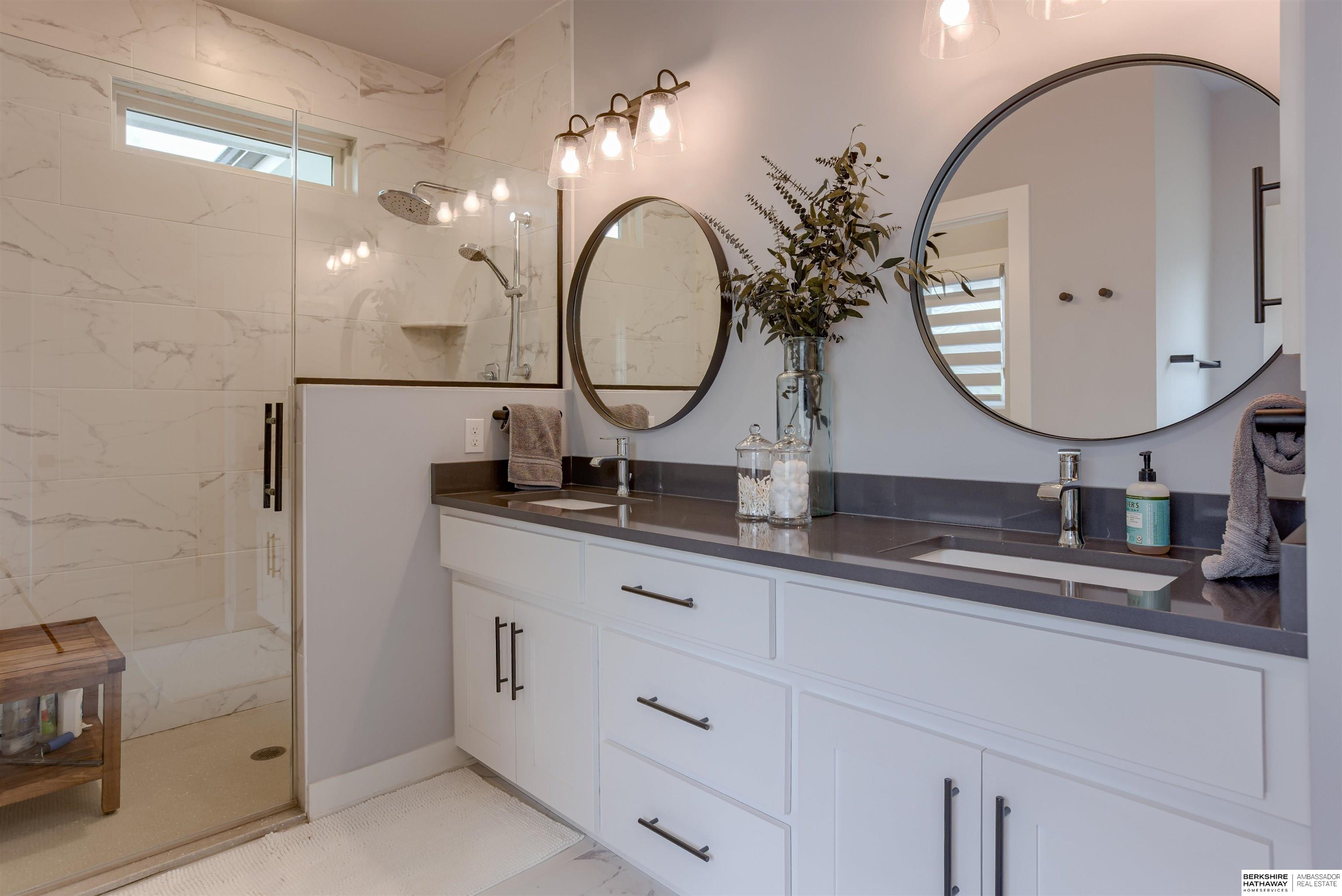 Omaha, Nebraska 68136, United States, 4 Bedrooms Bedrooms, ,3 BathroomsBathrooms,Residential,Active,146292