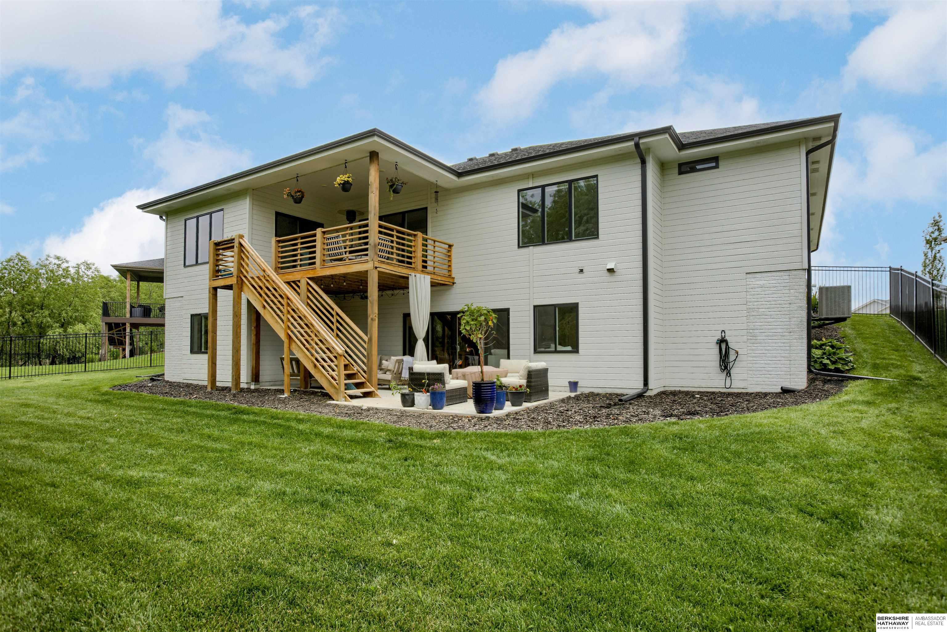 Omaha, Nebraska 68136, United States, 4 Bedrooms Bedrooms, ,3 BathroomsBathrooms,Residential,Active,146292