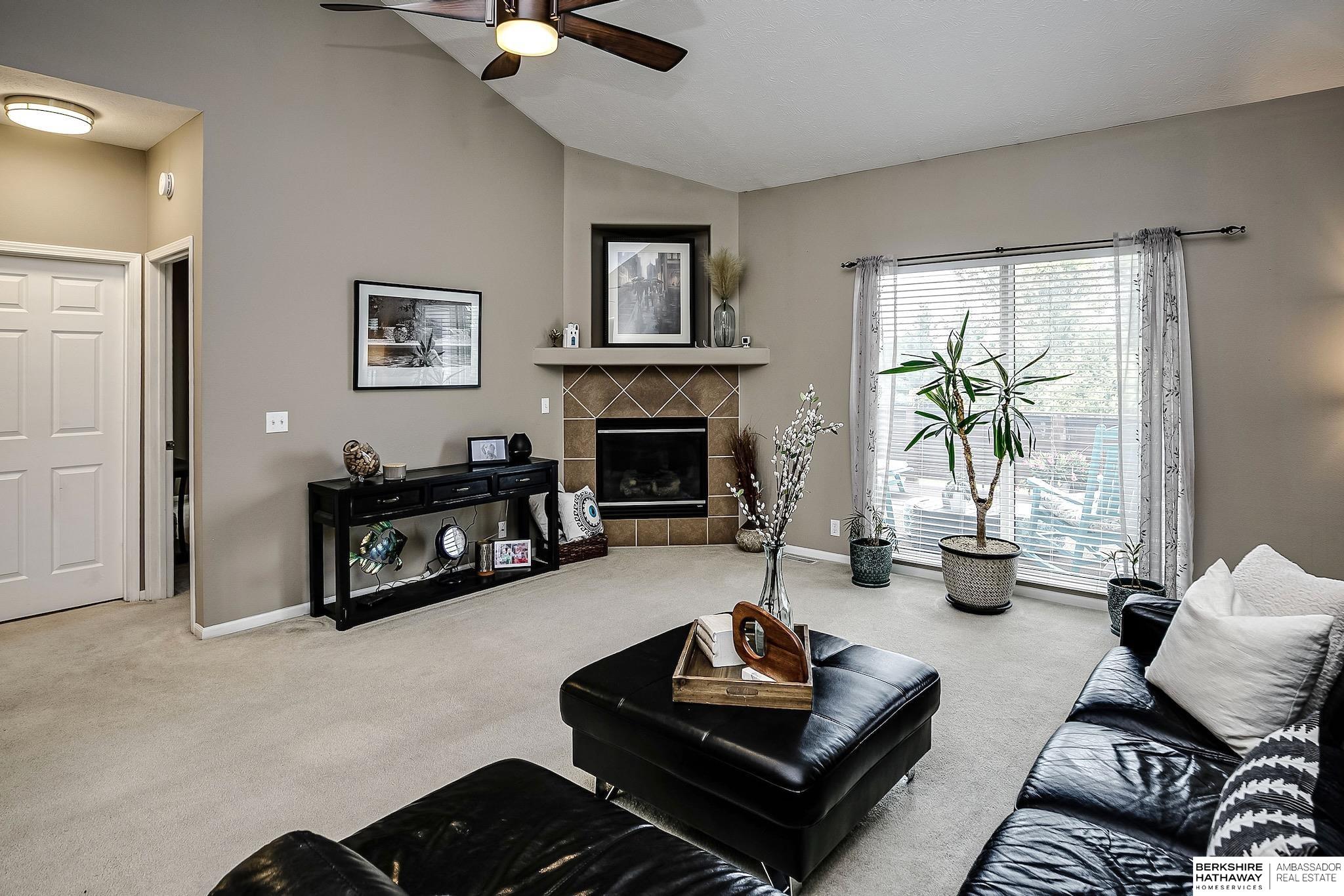 Omaha, Nebraska 68116, United States, 4 Bedrooms Bedrooms, ,3 BathroomsBathrooms,Residential,Active,178159