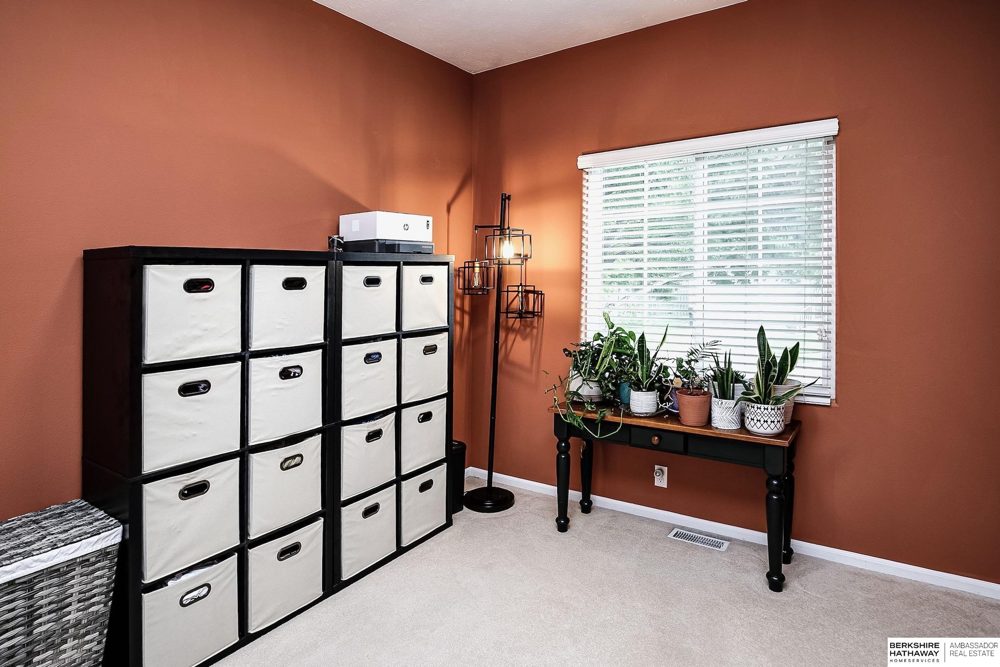 Omaha, Nebraska 68116, United States, 4 Bedrooms Bedrooms, ,3 BathroomsBathrooms,Residential,Active,178159