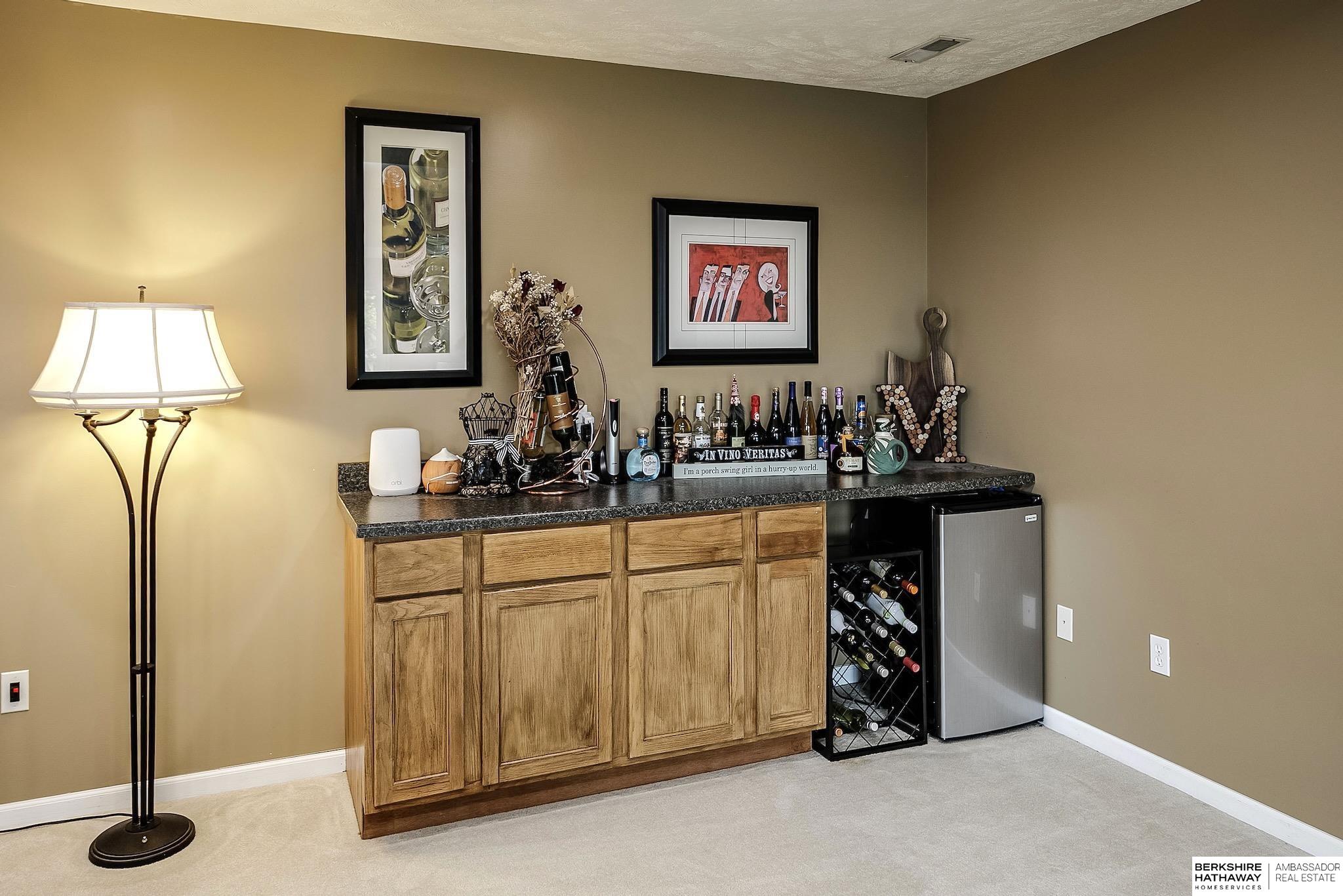 Omaha, Nebraska 68116, United States, 4 Bedrooms Bedrooms, ,3 BathroomsBathrooms,Residential,Active,178159