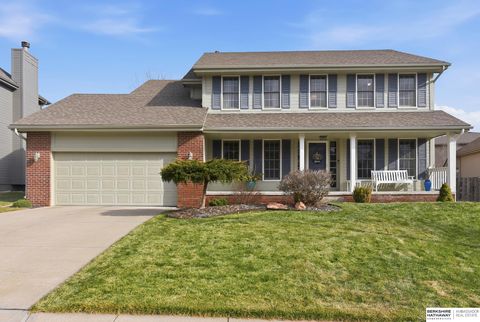 Photo of 4723 N 134th Avenue, Omaha, NE 68164 (MLS # 22602327)
