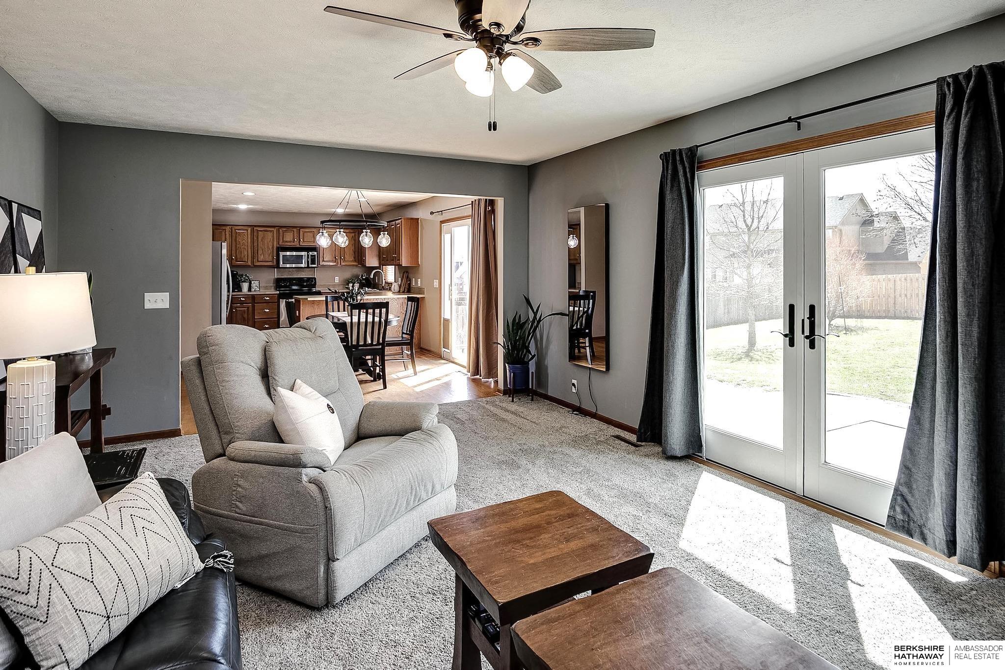 Omaha, Nebraska 68116, United States, 4 Bedrooms Bedrooms, ,2 BathroomsBathrooms,Residential,Pending,101241