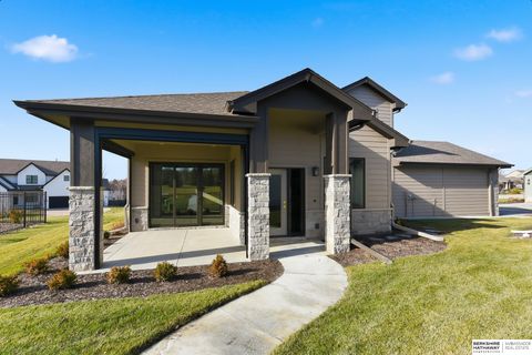 Photo of 2302 S 176th Court, Omaha, NE 68130 (MLS # 22530463)