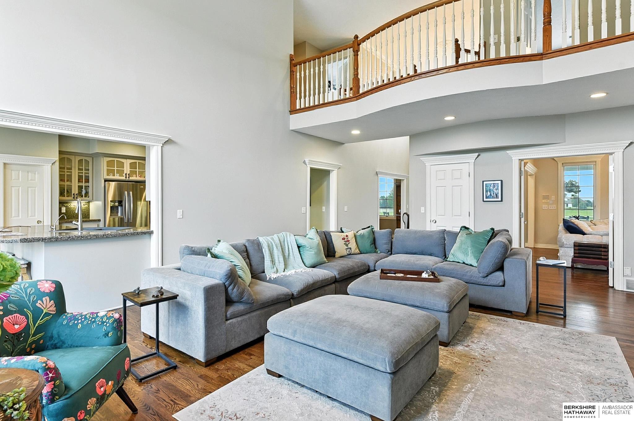 Bennington, Nebraska 68007, United States, 6 Bedrooms Bedrooms, ,4 BathroomsBathrooms,Residential,Pending,180952