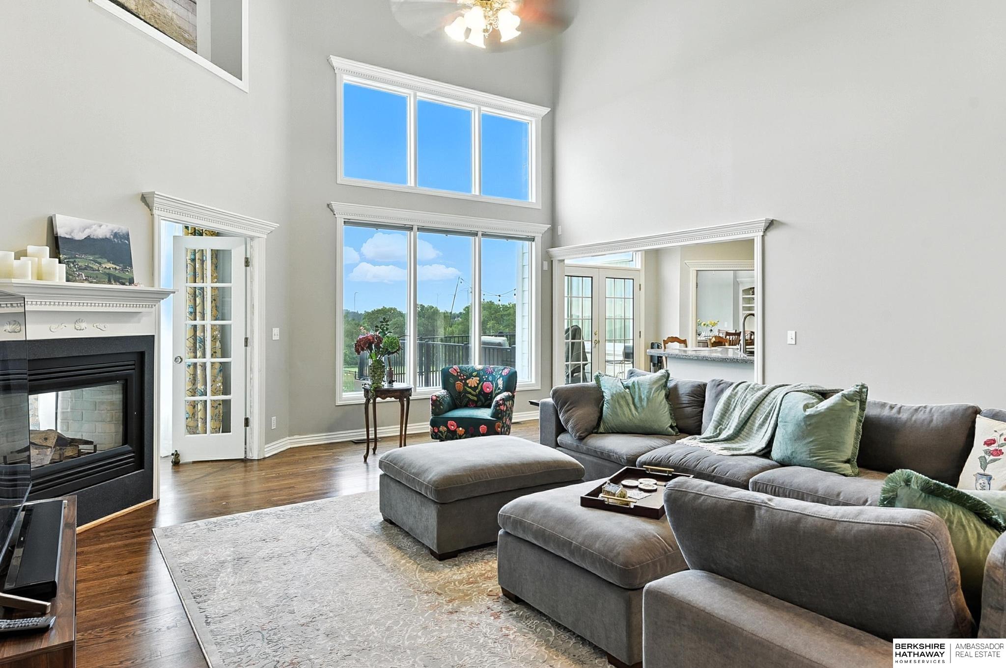 Bennington, Nebraska 68007, United States, 6 Bedrooms Bedrooms, ,4 BathroomsBathrooms,Residential,Pending,180952