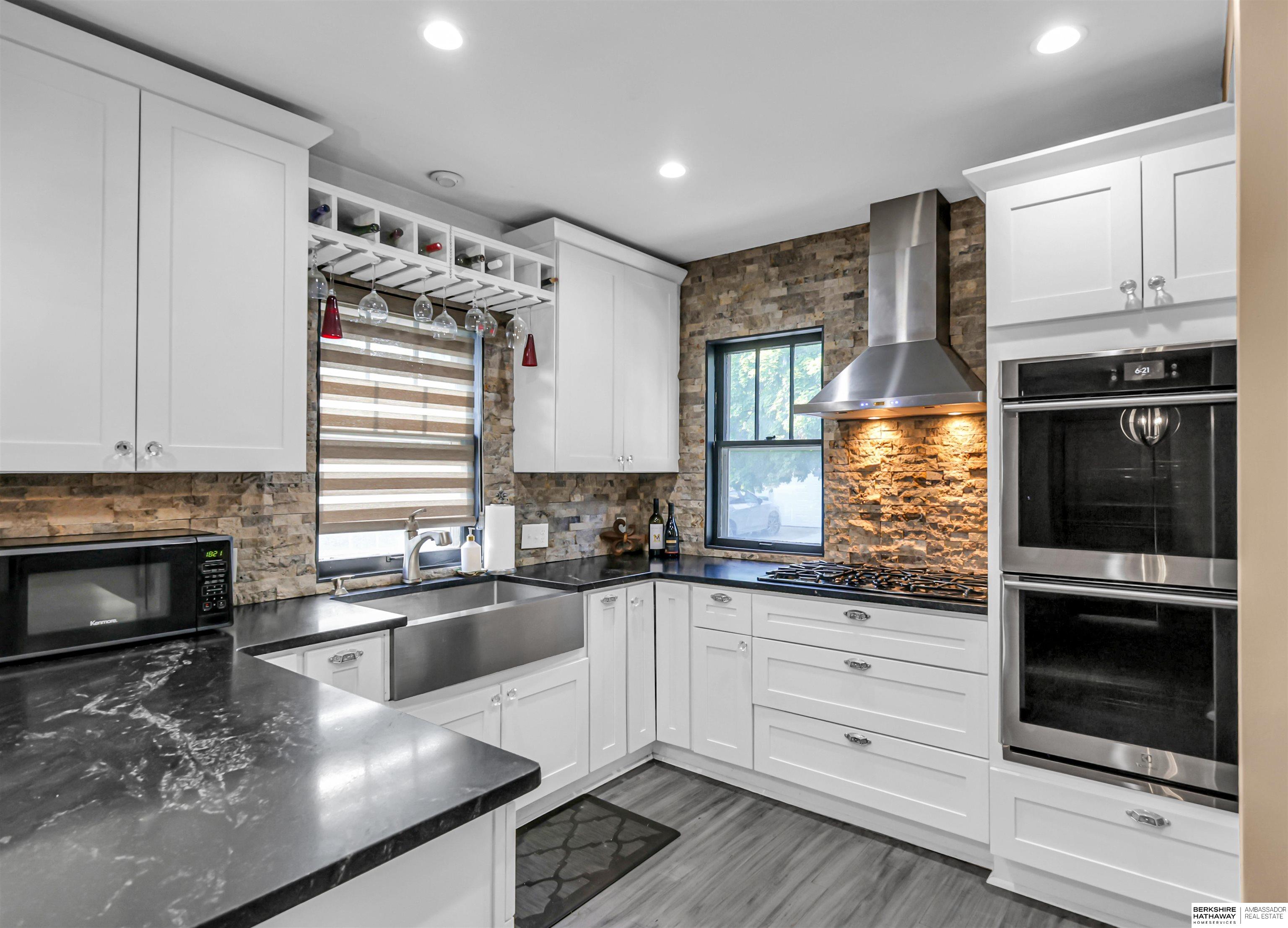 Omaha, Nebraska 68104, United States, 3 Bedrooms Bedrooms, ,2 BathroomsBathrooms,Residential,Active,253081