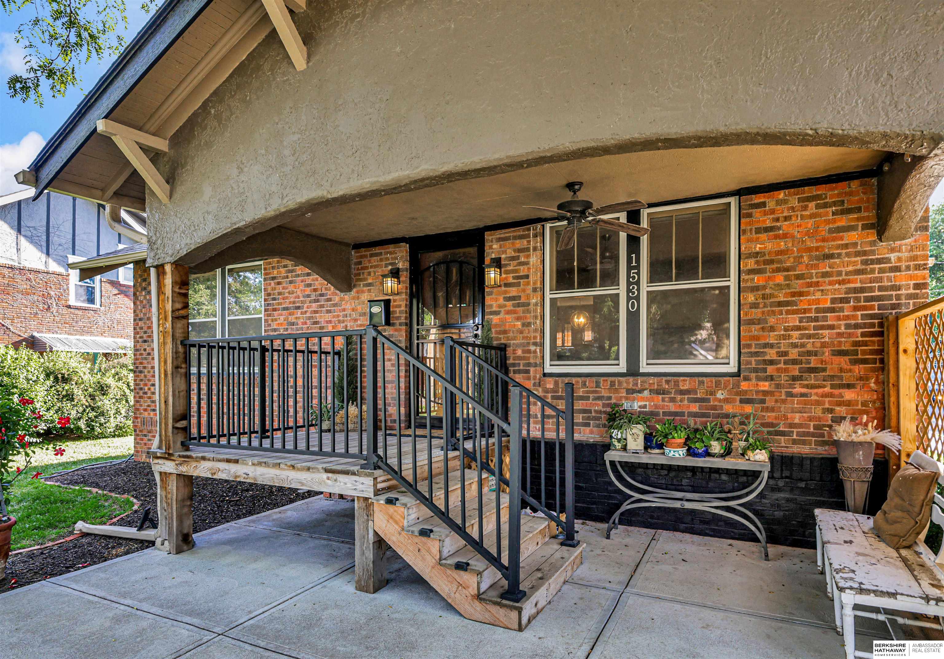 Omaha, Nebraska 68104, United States, 3 Bedrooms Bedrooms, ,2 BathroomsBathrooms,Residential,Active,253081