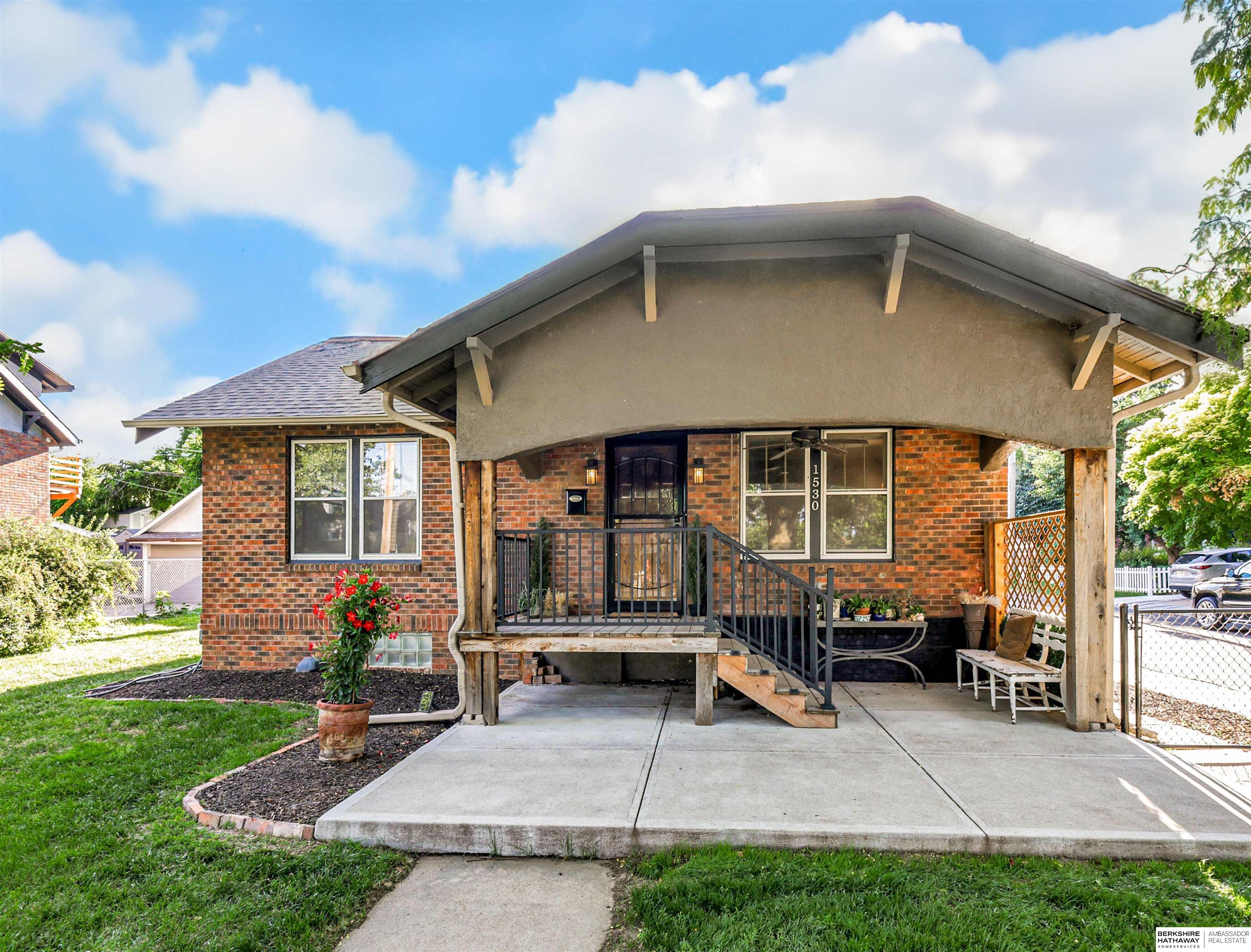 Omaha, Nebraska 68104, United States, 3 Bedrooms Bedrooms, ,2 BathroomsBathrooms,Residential,Active,253081