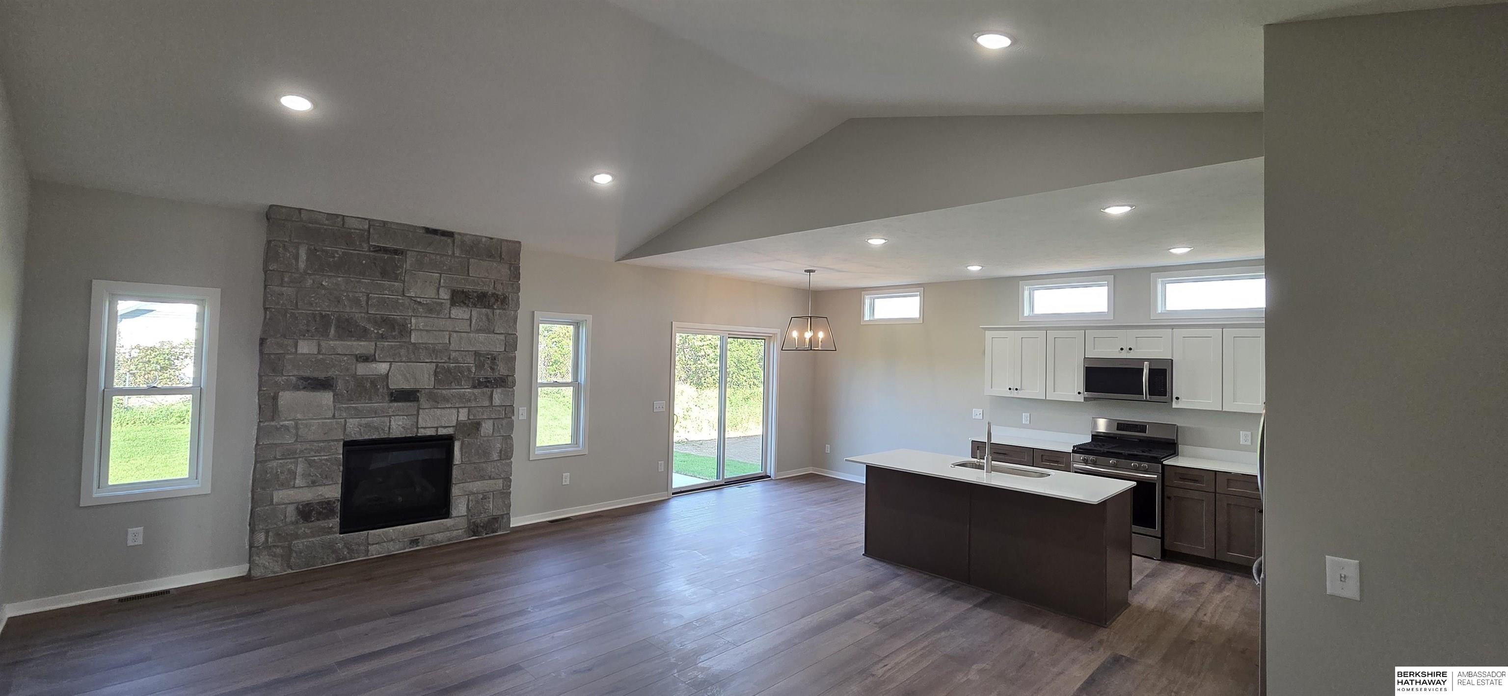 Wahoo, Nebraska 68066, United States, 3 Bedrooms Bedrooms, ,2 BathroomsBathrooms,Residential,Active,239965