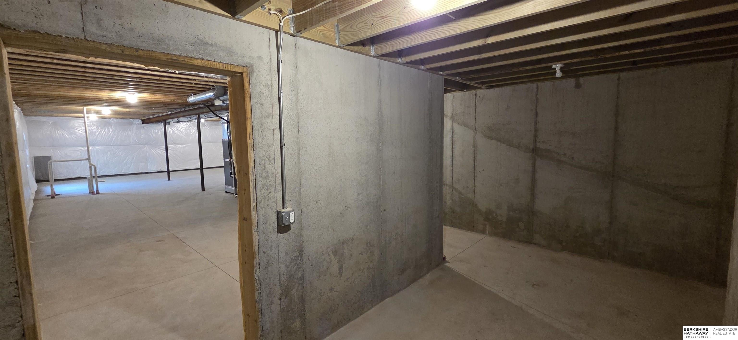 Wahoo, Nebraska 68066, United States, 3 Bedrooms Bedrooms, ,2 BathroomsBathrooms,Residential,Active,239965