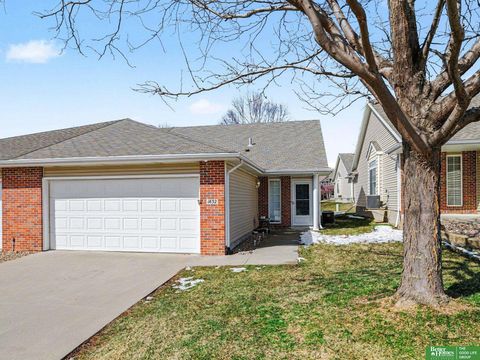 Photo of 1832 N 175 Plaza, Omaha, NE 68116 (MLS # 22607144)
