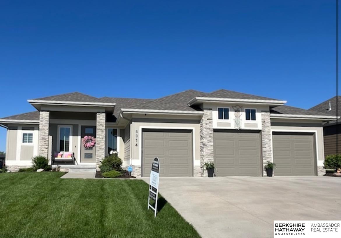 Bennington, Nebraska 68007, United States, 3 Bedrooms Bedrooms, ,3 BathroomsBathrooms,Residential,Active,101535