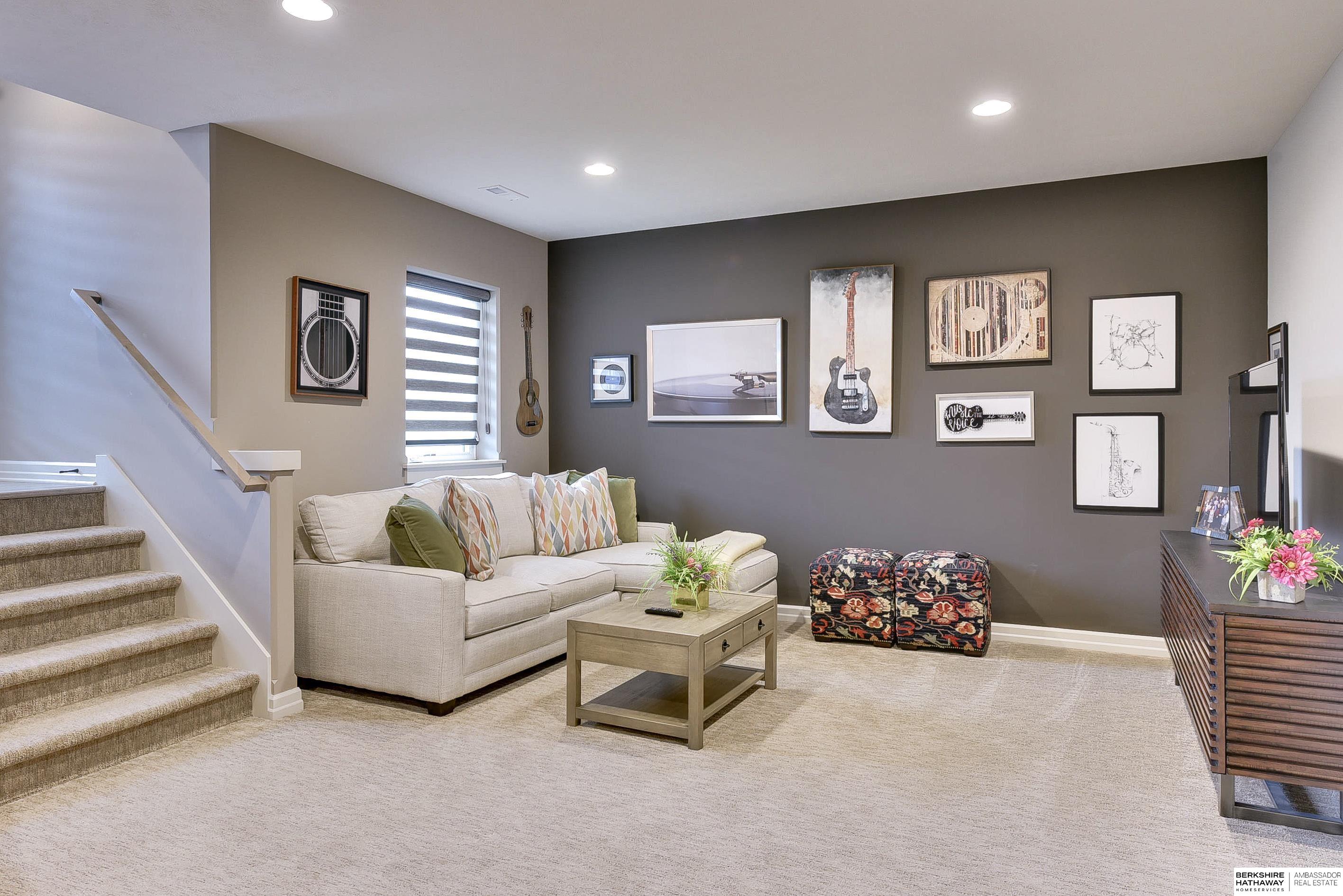 Bennington, Nebraska 68007, United States, 3 Bedrooms Bedrooms, ,3 BathroomsBathrooms,Residential,Active,101535