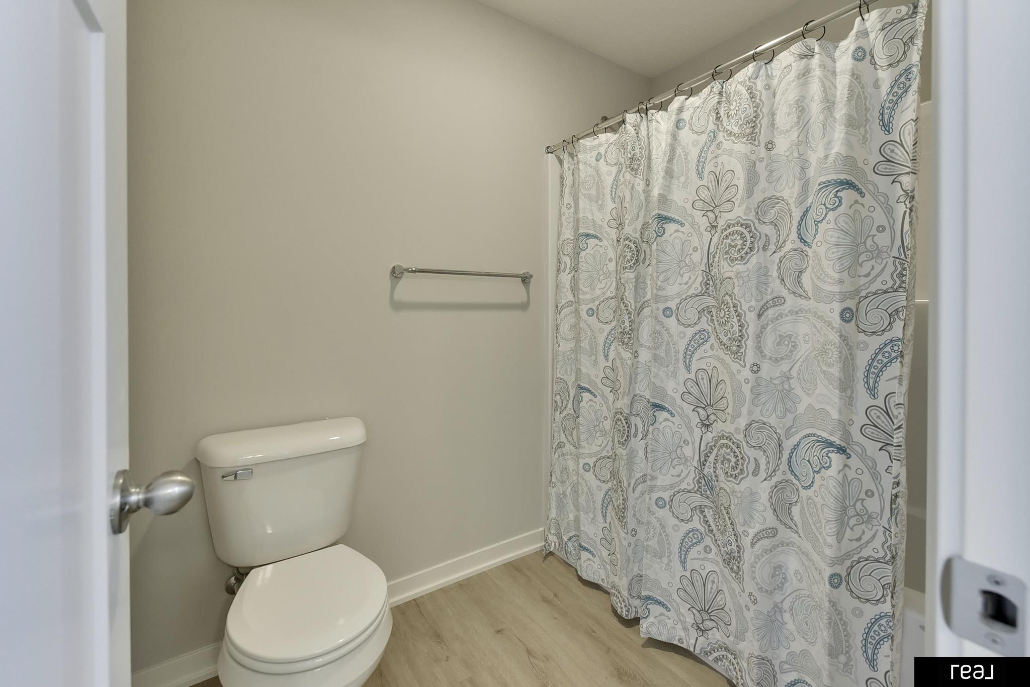 Bellevue, Nebraska 68123, United States, 4 Bedrooms Bedrooms, ,4 BathroomsBathrooms,Residential,Active,128069