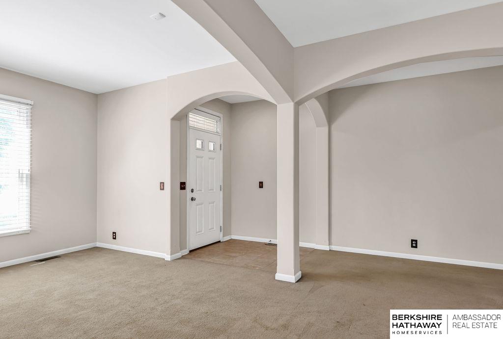 Elkhorn, Nebraska 68022, United States, 4 Bedrooms Bedrooms, ,3 BathroomsBathrooms,Residential,Active,179945