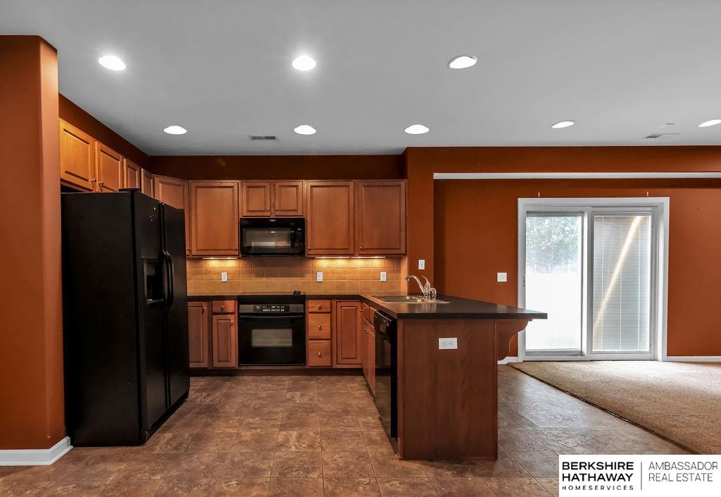 Elkhorn, Nebraska 68022, United States, 4 Bedrooms Bedrooms, ,3 BathroomsBathrooms,Residential,Active,179945