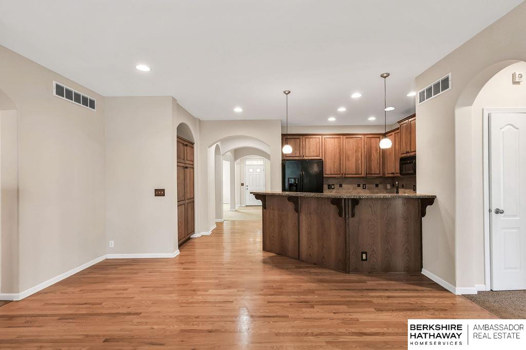 Elkhorn, Nebraska 68022, United States, 4 Bedrooms Bedrooms, ,3 BathroomsBathrooms,Residential,Active,179945